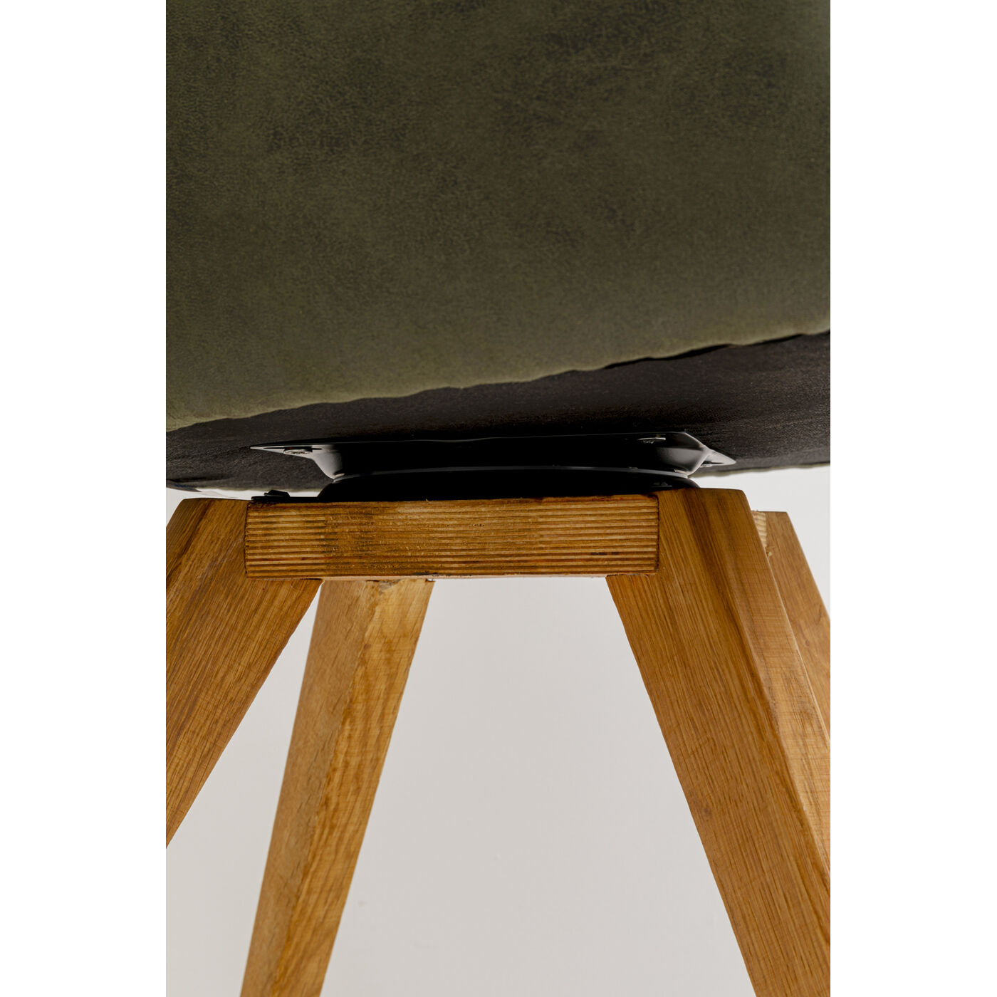 Стул вращающийся Coco Wood Green KARE 70741