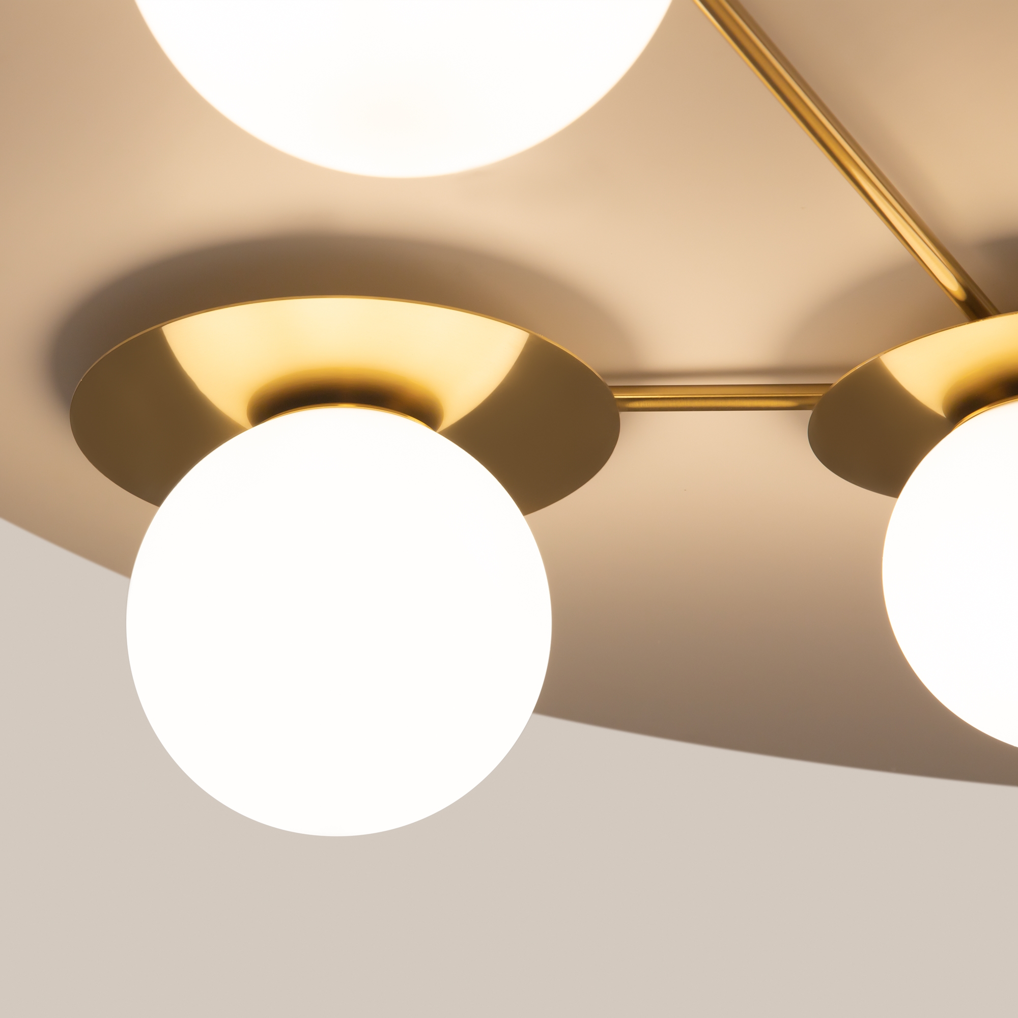 Потолочный светильник Maytoni MOD291CL-05BS