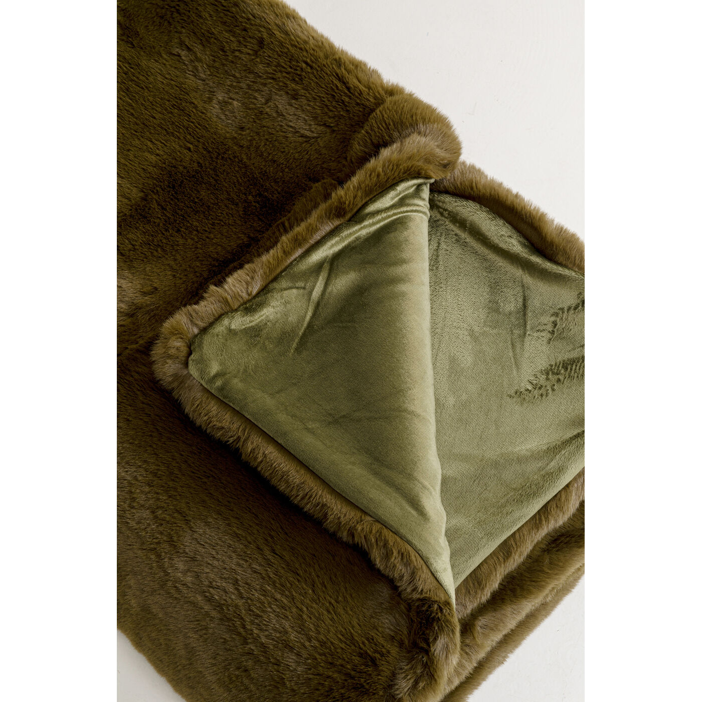 Плед Mika Olive 150x200cm KARE 57510