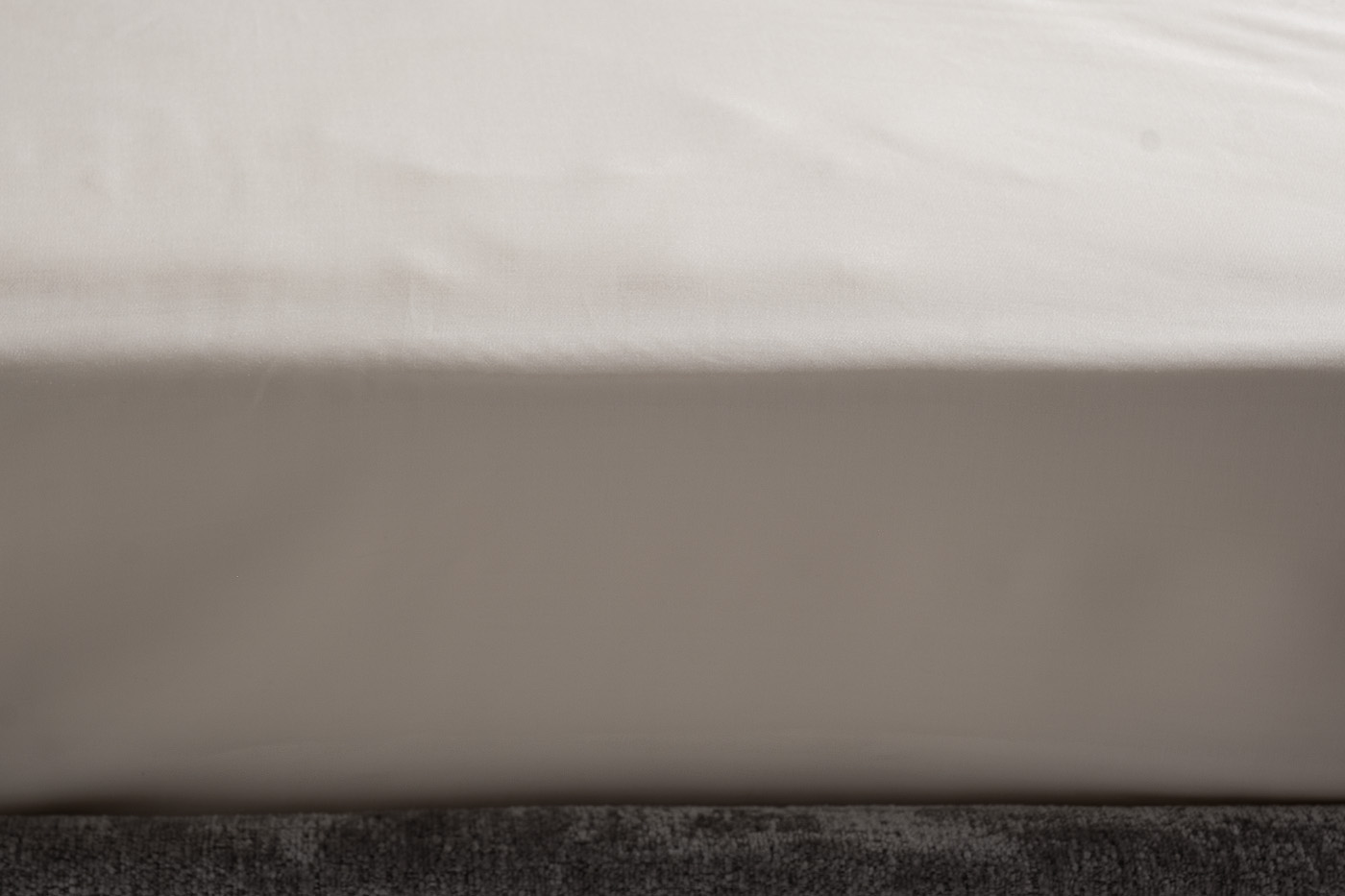 Простыня тенсель 270х280см жемчужная Garda Decor 144HF-40405