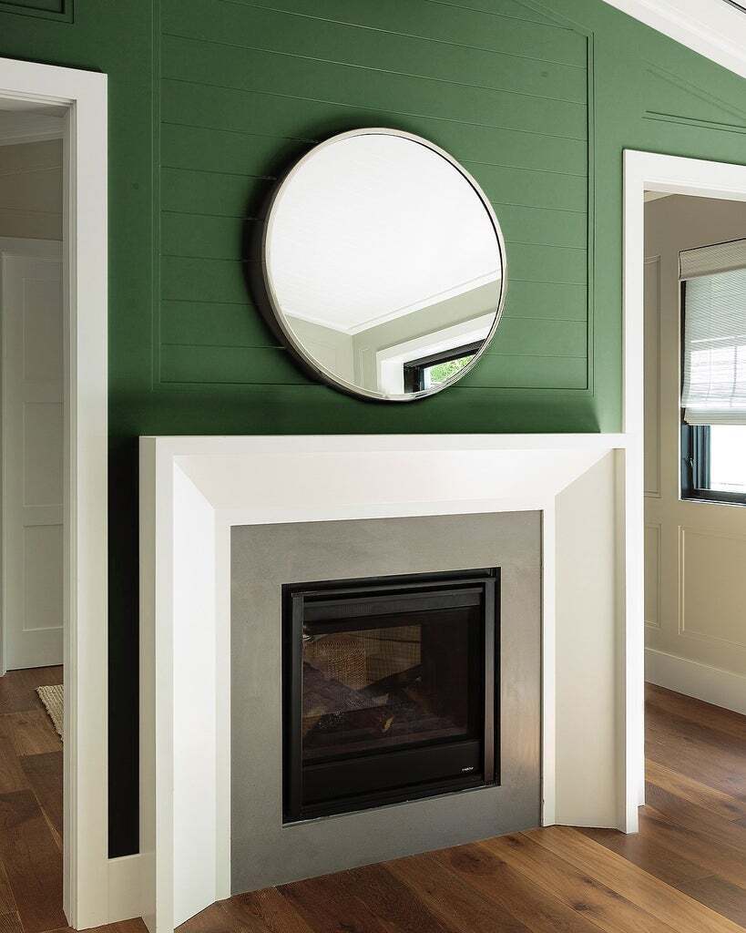 Зеркало в серебряной окантовке Урсула Louvre Home LHMF450