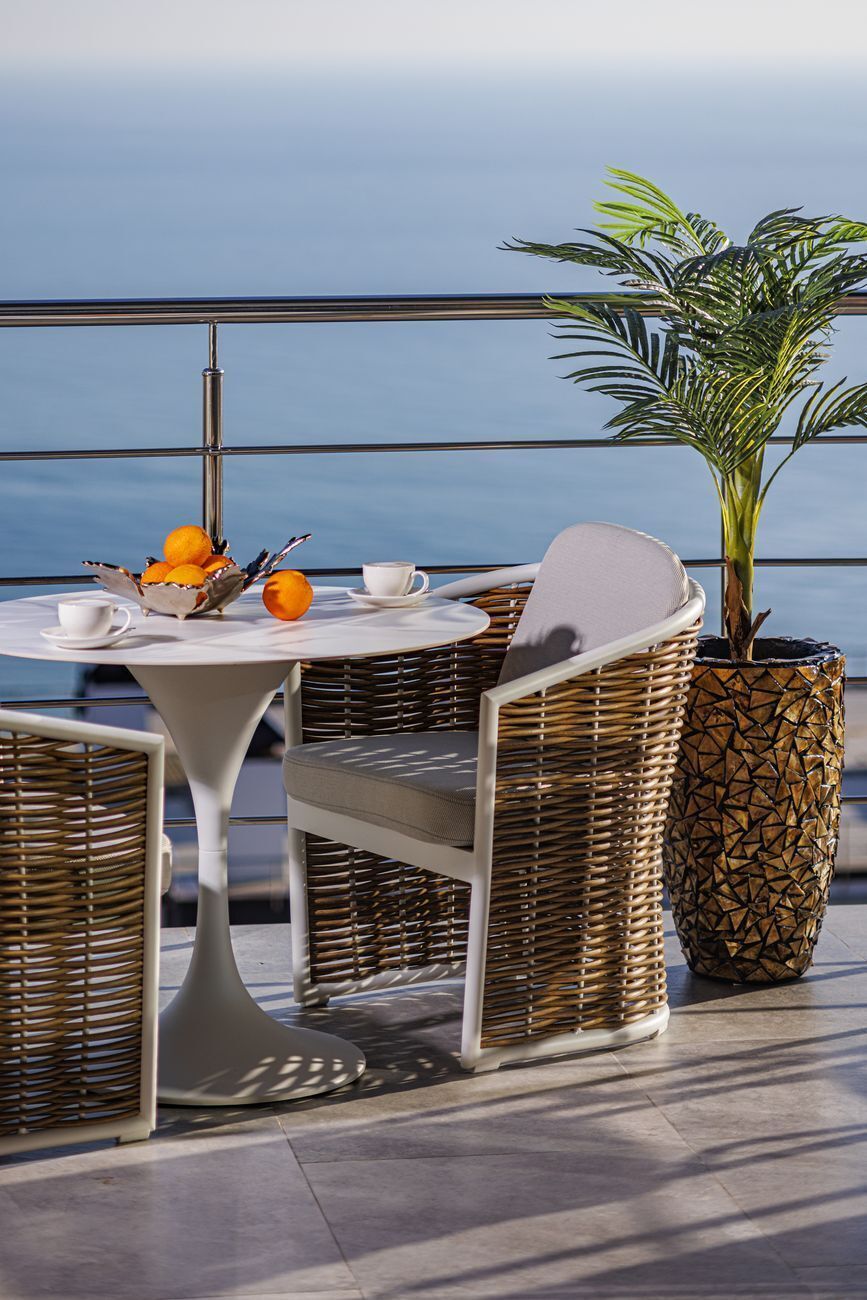 Кресло "Мэвис" уличное белое Garda Decor 39AR-KRES-403