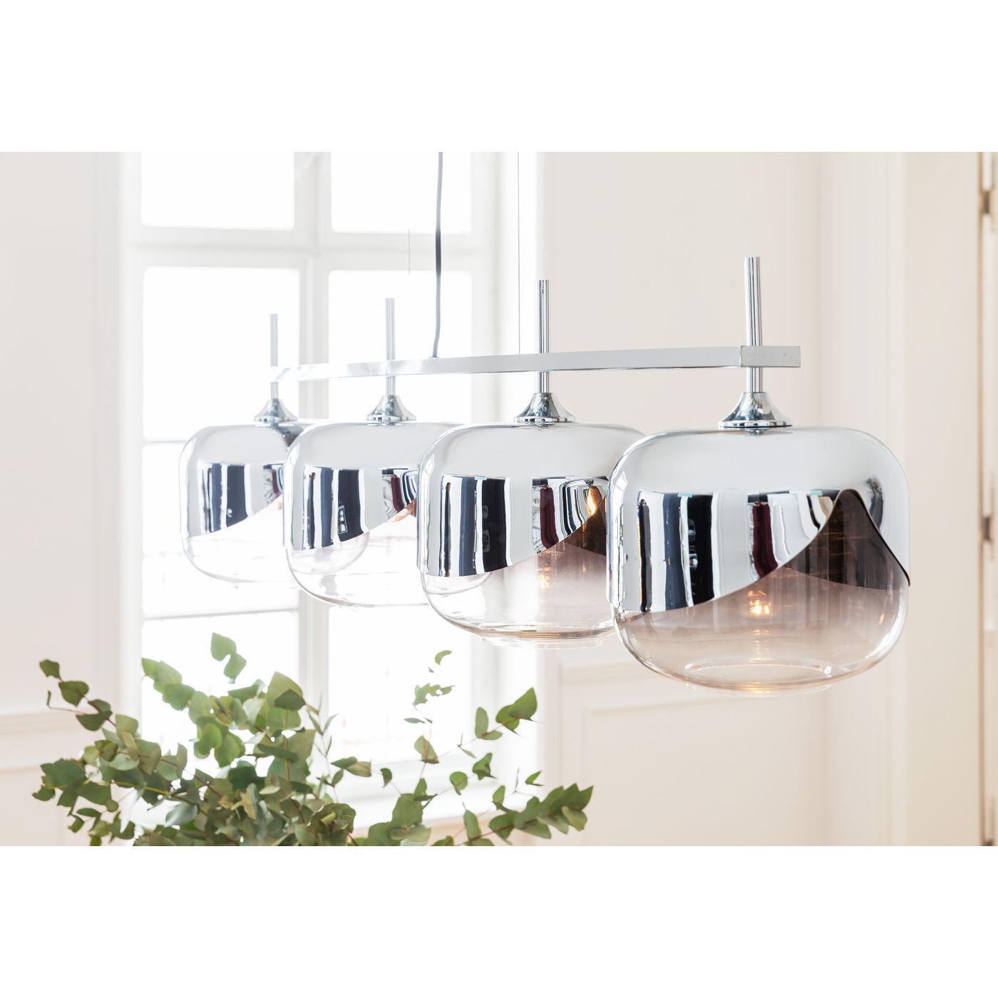 Люстра для столовой Goblet 51102 KARE