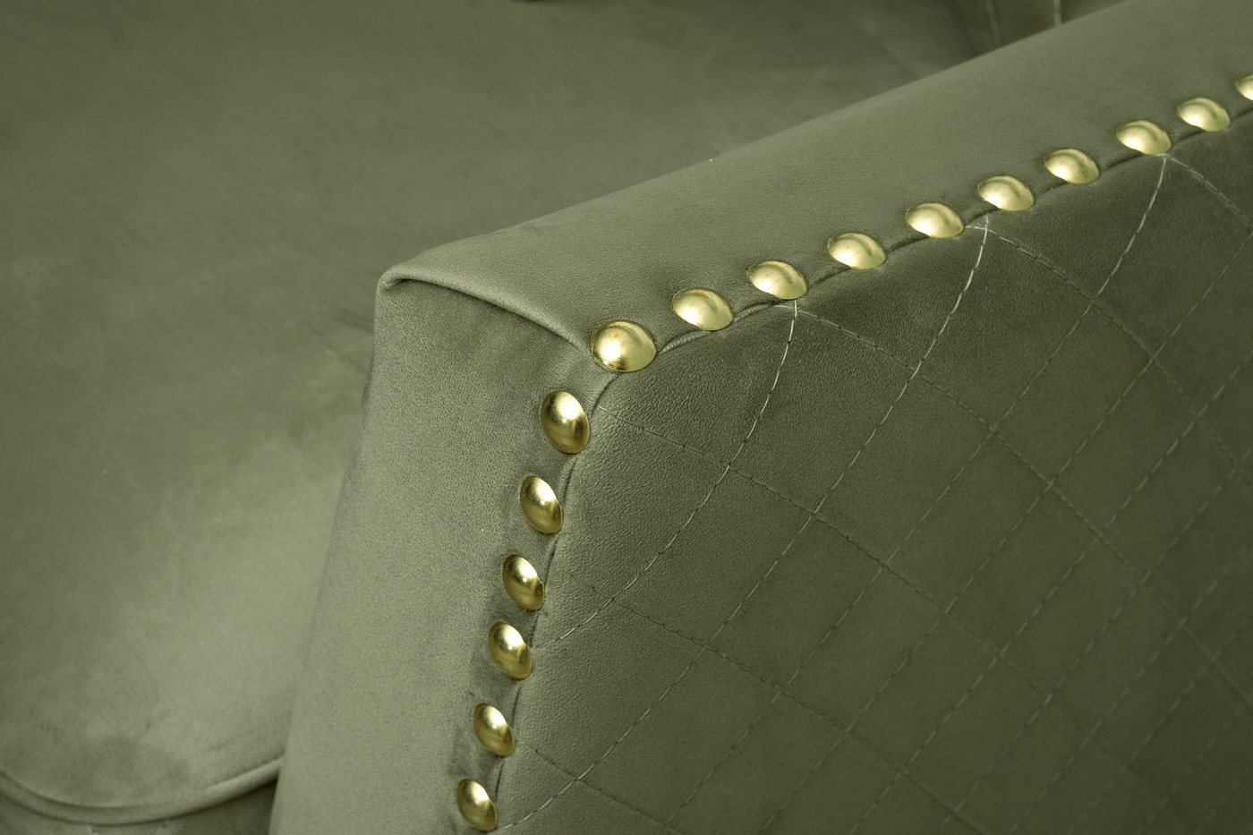 Диван треестный велюровый оливковый Garda Decor SORRENTO-220-Colt1002