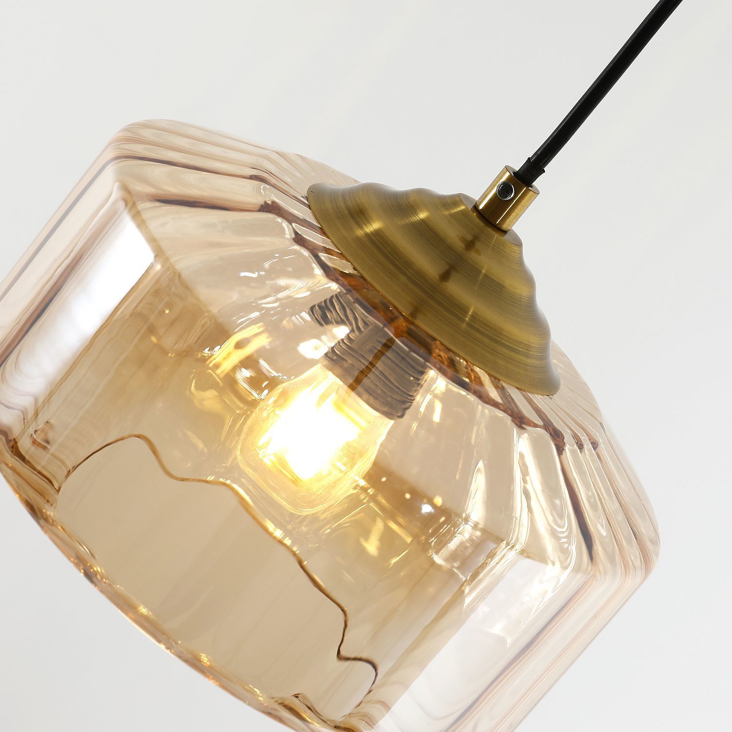 Люстра Favourite 2721-1P