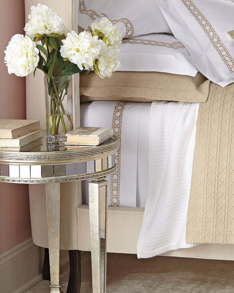 Круглый кофейный стол Карсон Louvre Home LHFSTD60