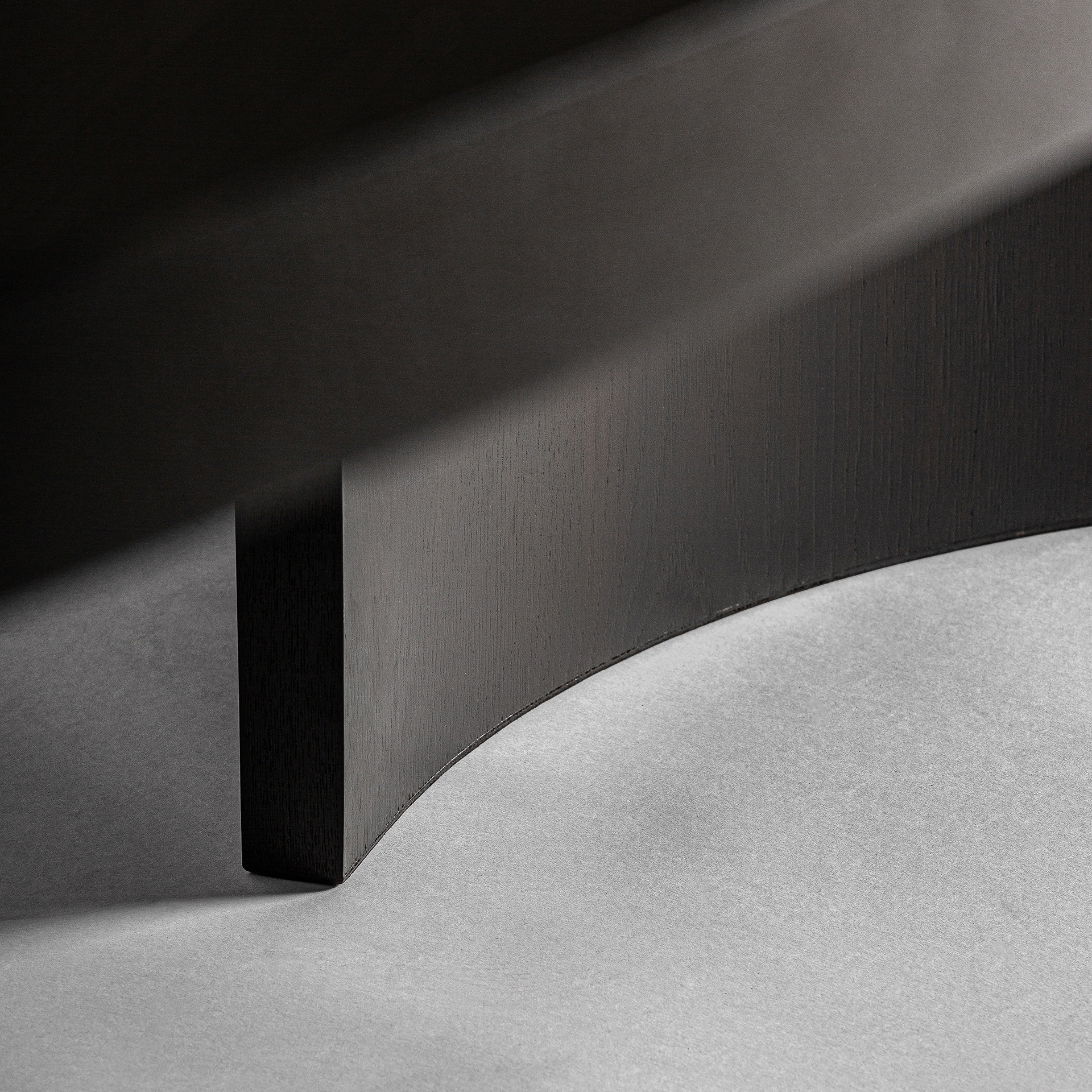 Обеденный стол Neuvi Vical