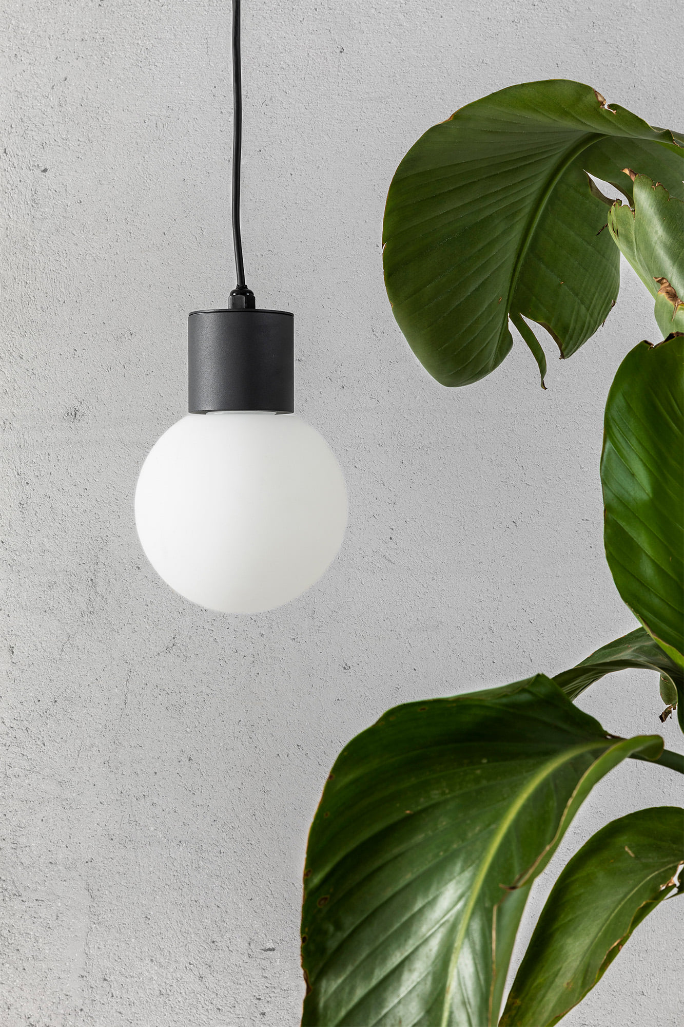 Уличный подвесной светильник Noom темно-серого цвета 1XE27 MAX 15W Faro