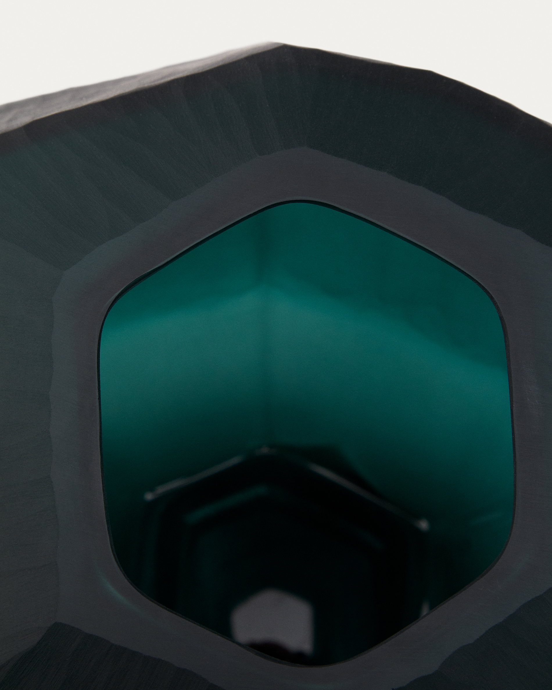 Ваза Geonix из зеленого стекла 22 см La Forma (ex Julia Grup)