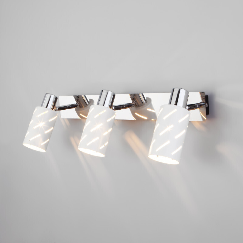 Спот Eurosvet 20090/3 белый/хром