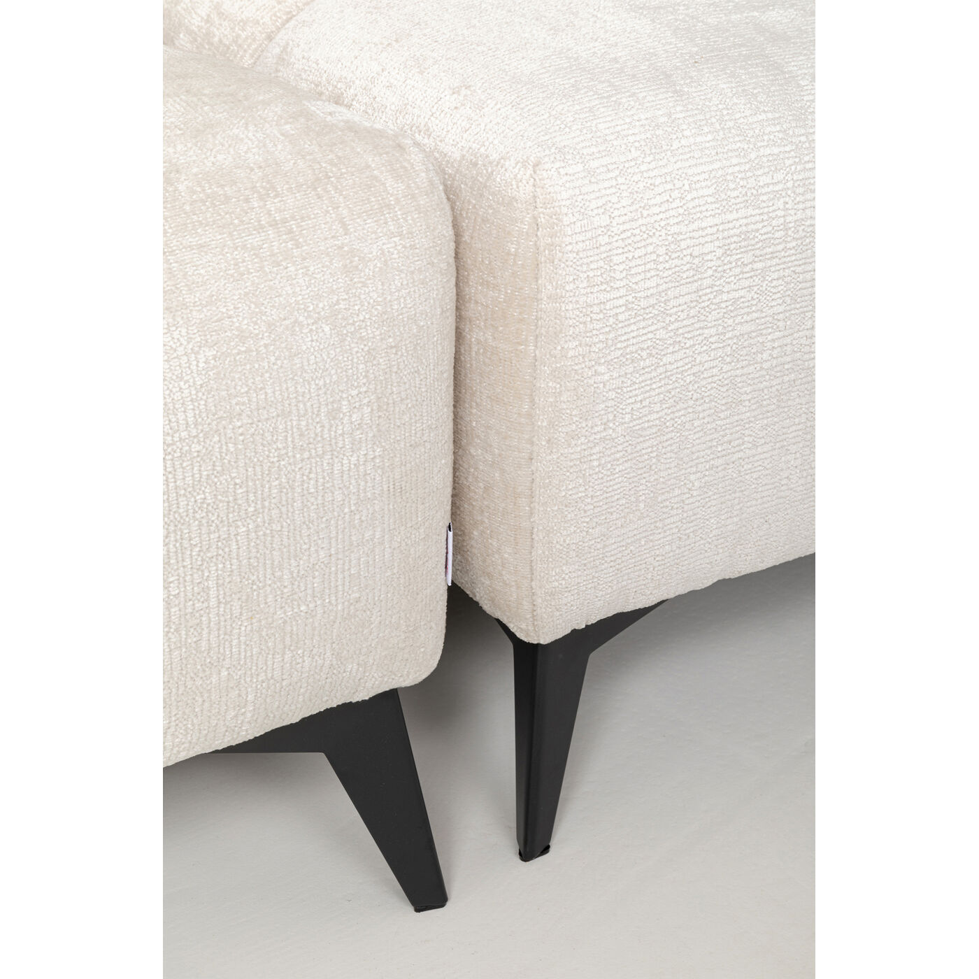 Диван правосторонний угловой Nia Creme Right 250 см KARE 87971