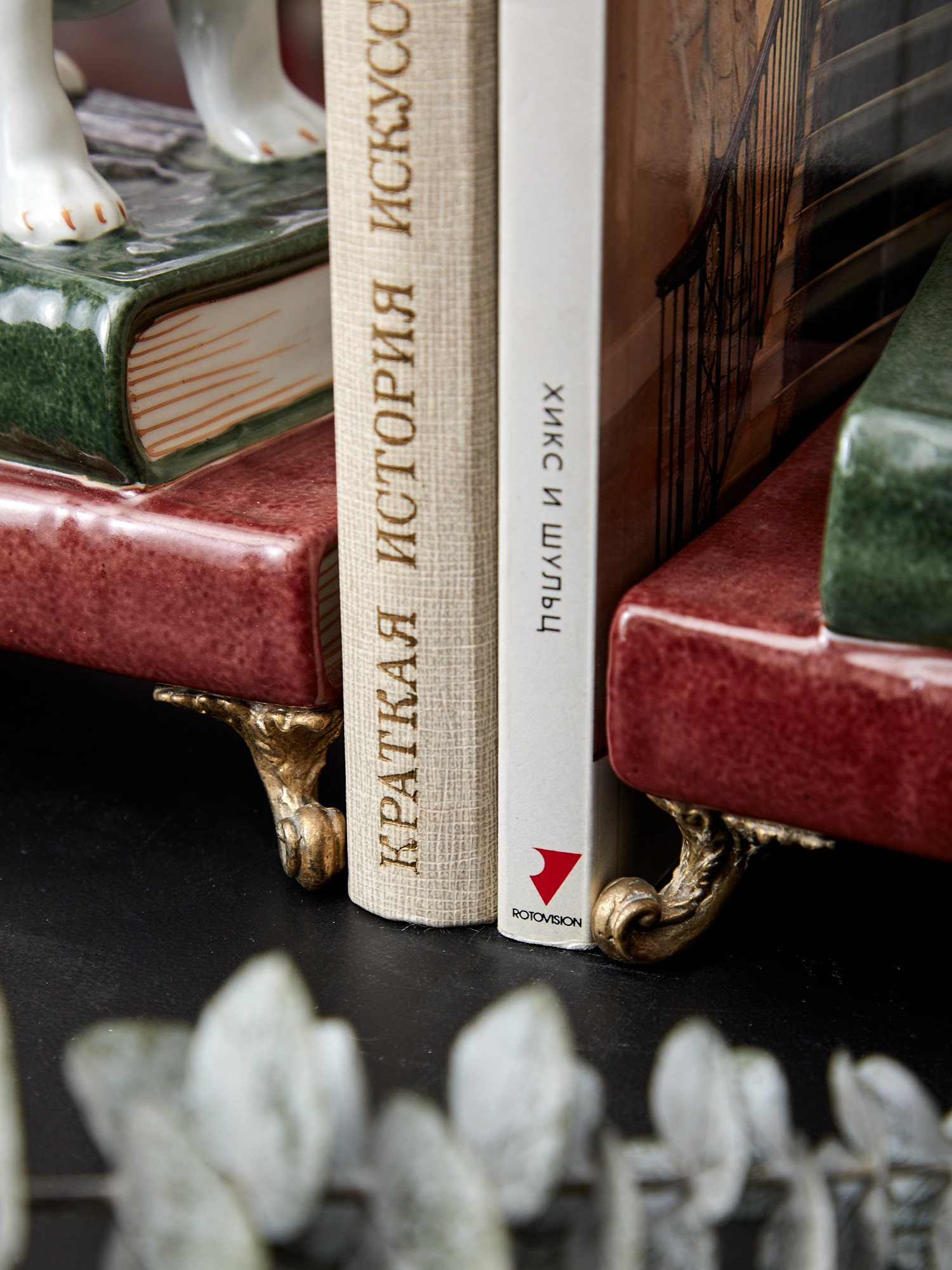 Держатель для книг Собачка отрит вправо Glasar F1017A/HFX1843