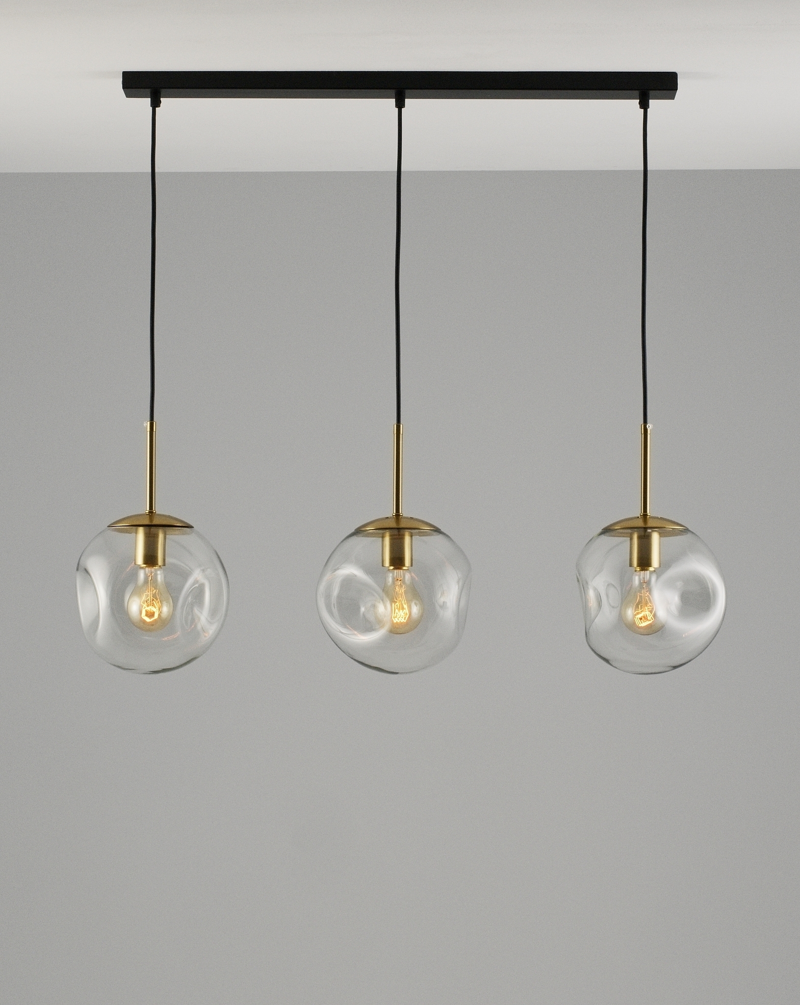 Подвесной светильник Moderli V2090-P Kolorz 3*E27*60W