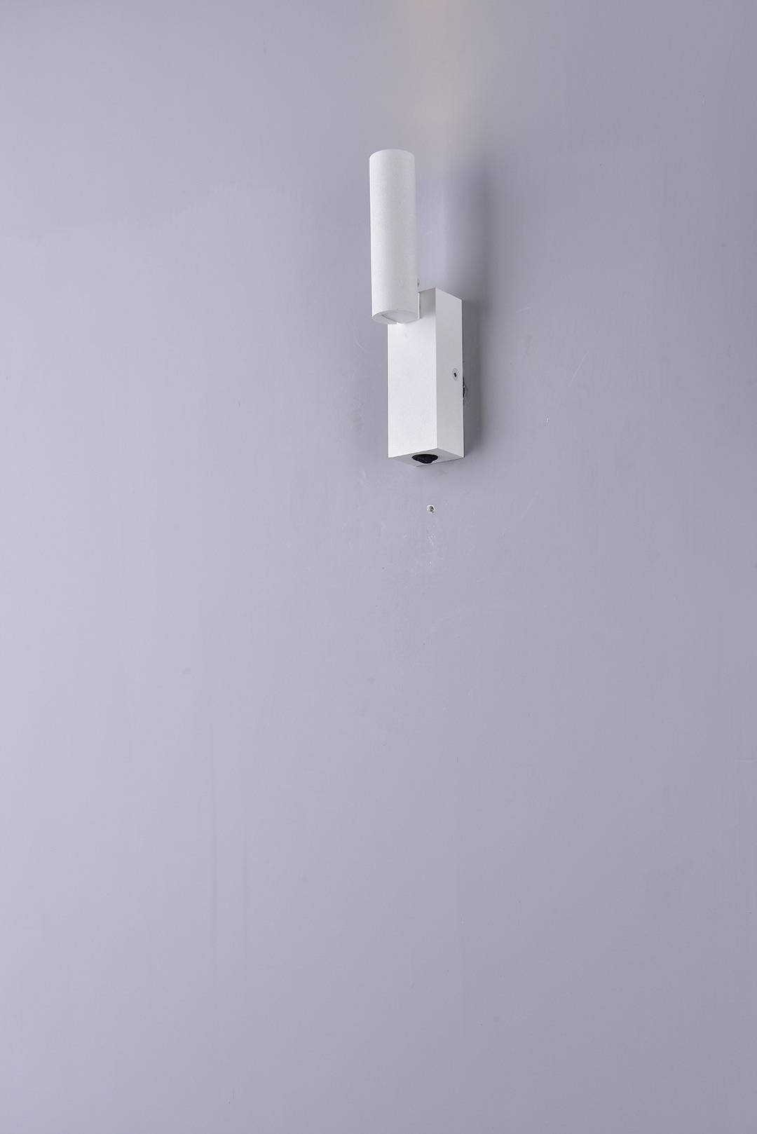 Светильник настенный DesignLed GW-B160-3-WH-WW