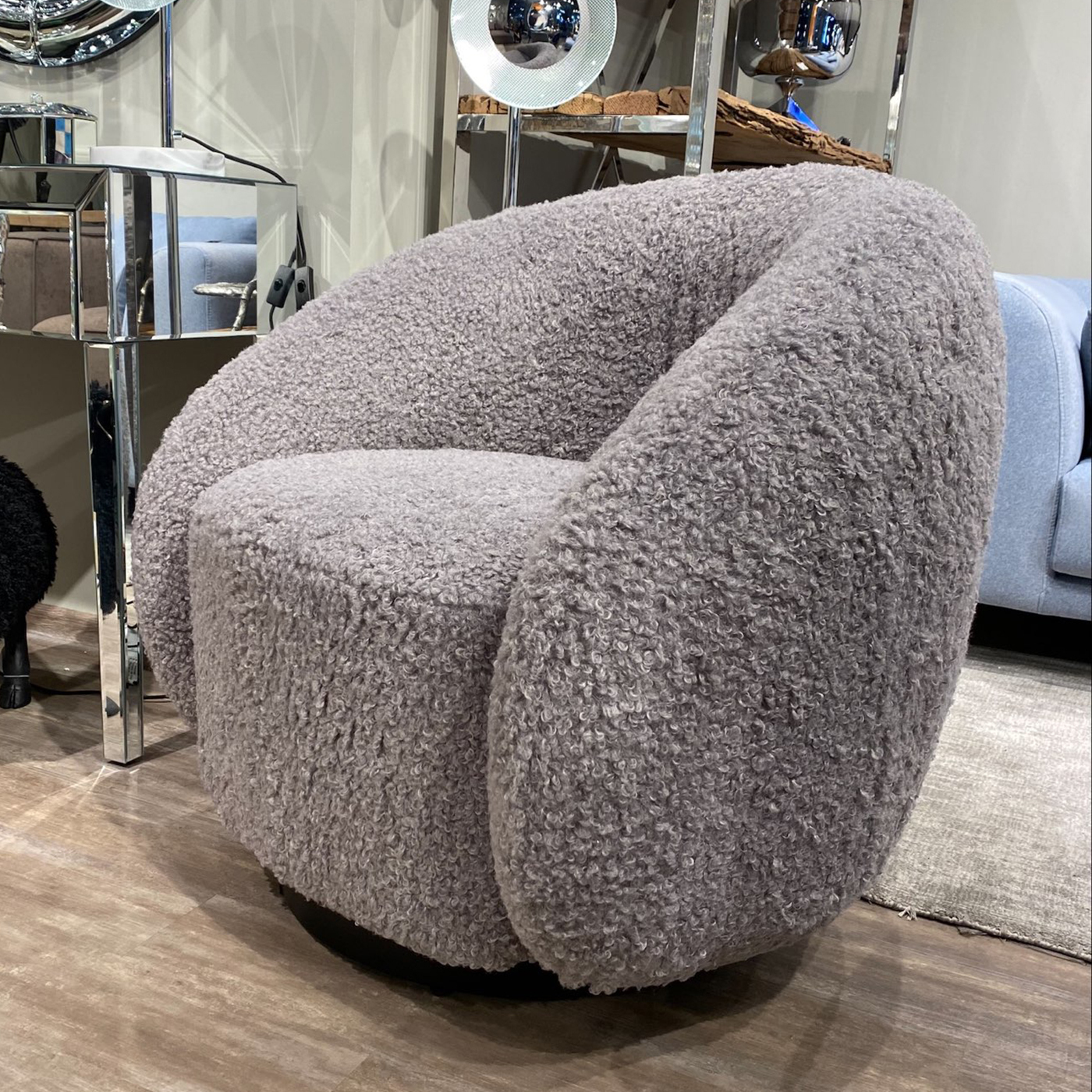 Кресло вращающееся KARE Dali K00476