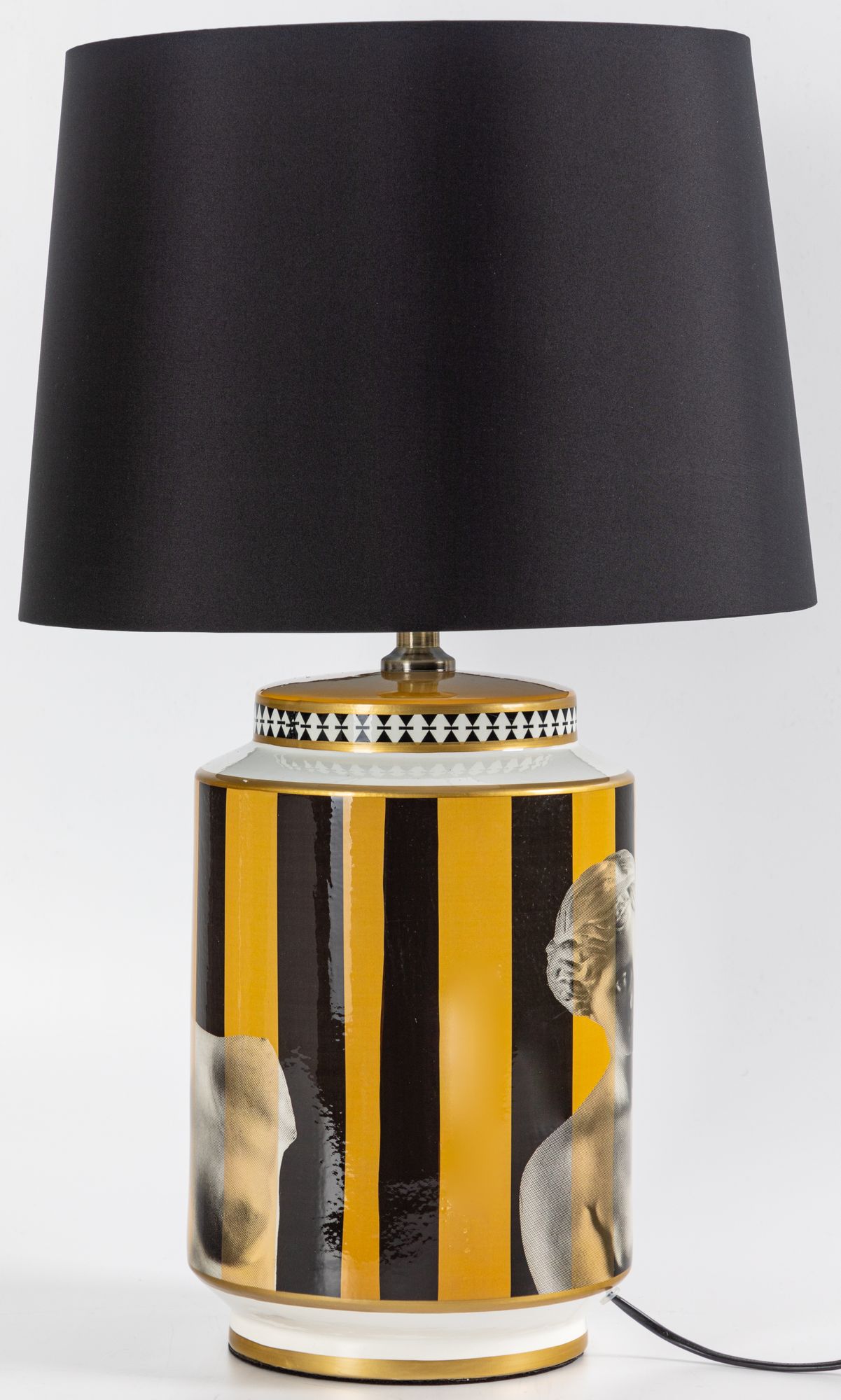 Светильник с абажуром Glasar 58-023