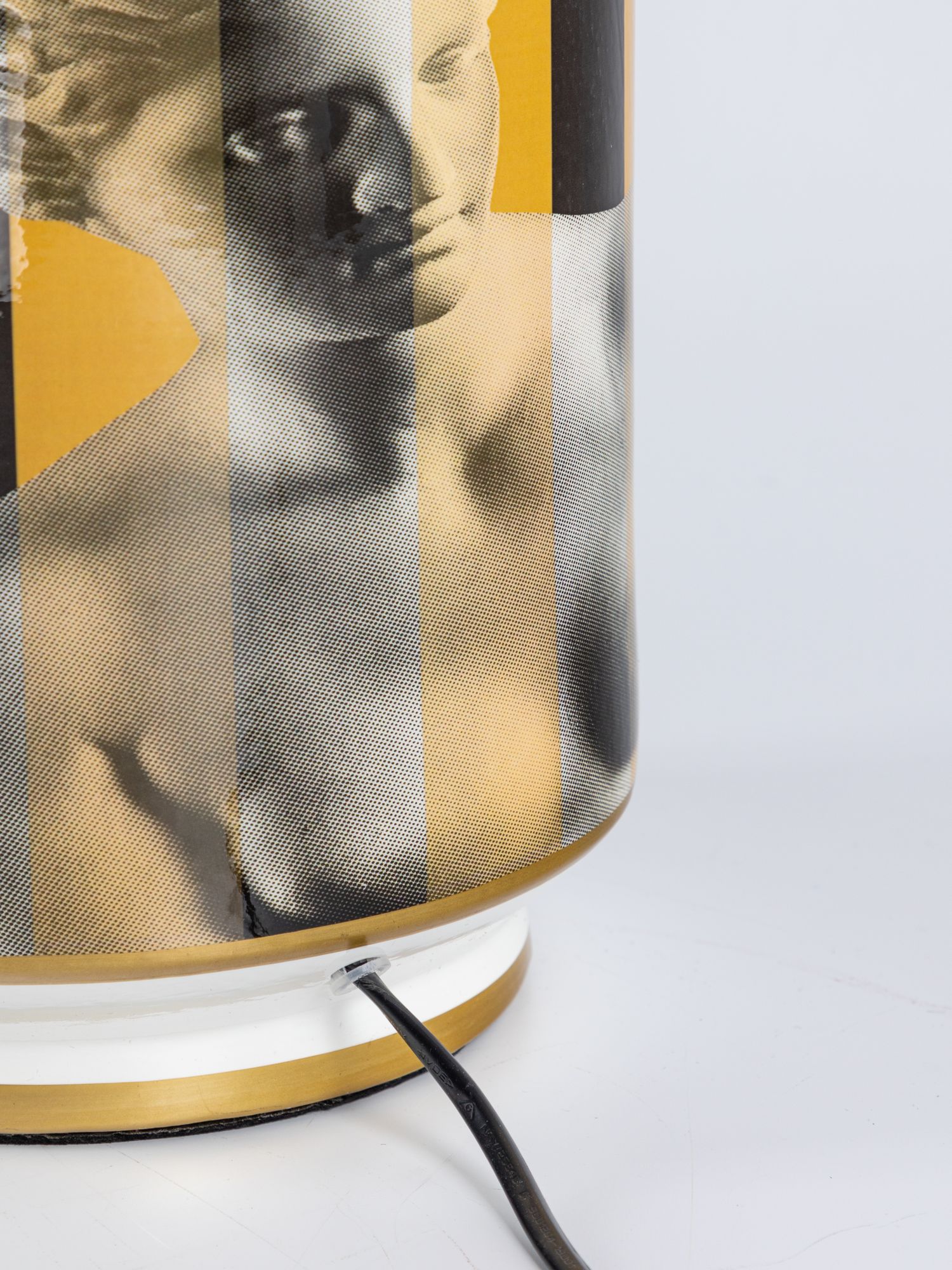 Светильник с абажуром Glasar 58-023