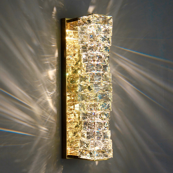 Настенный светильник CARE WALL H45 Gold by ImperiumLoft