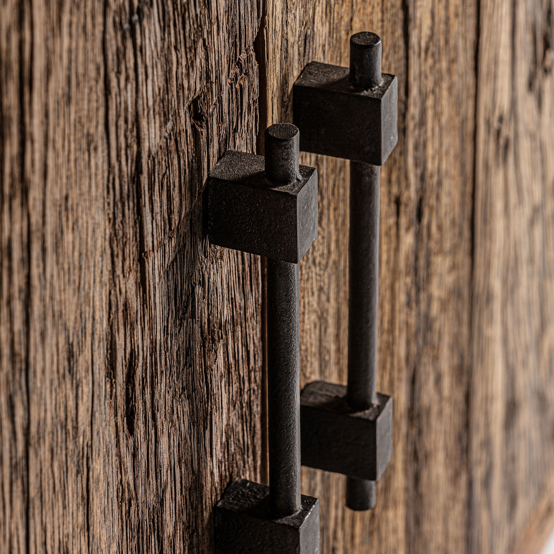 Сервант CARRIK 180 см Vical