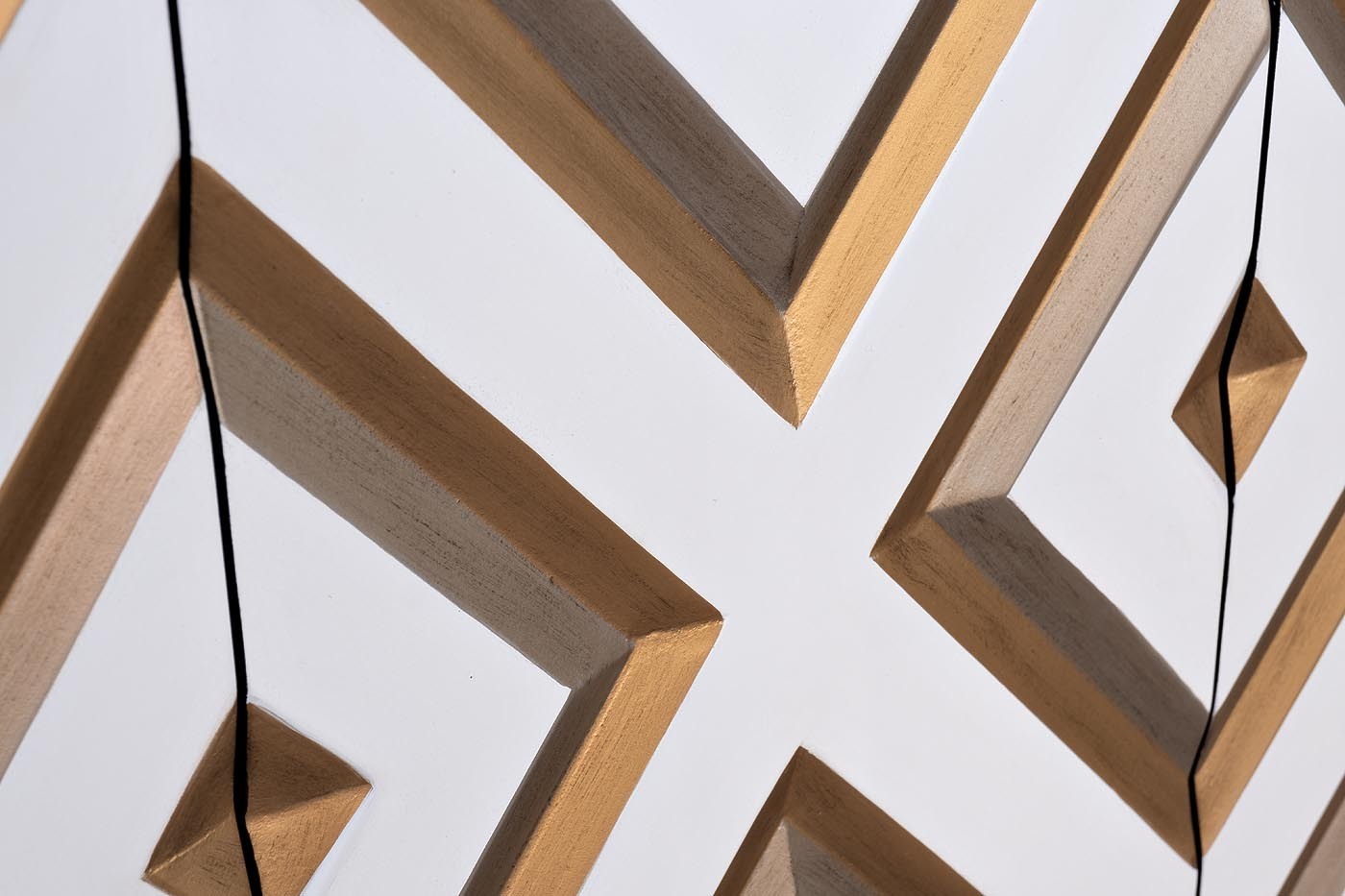 Комод с дверцами и декором "кенте" Garda Decor ART-2924-S