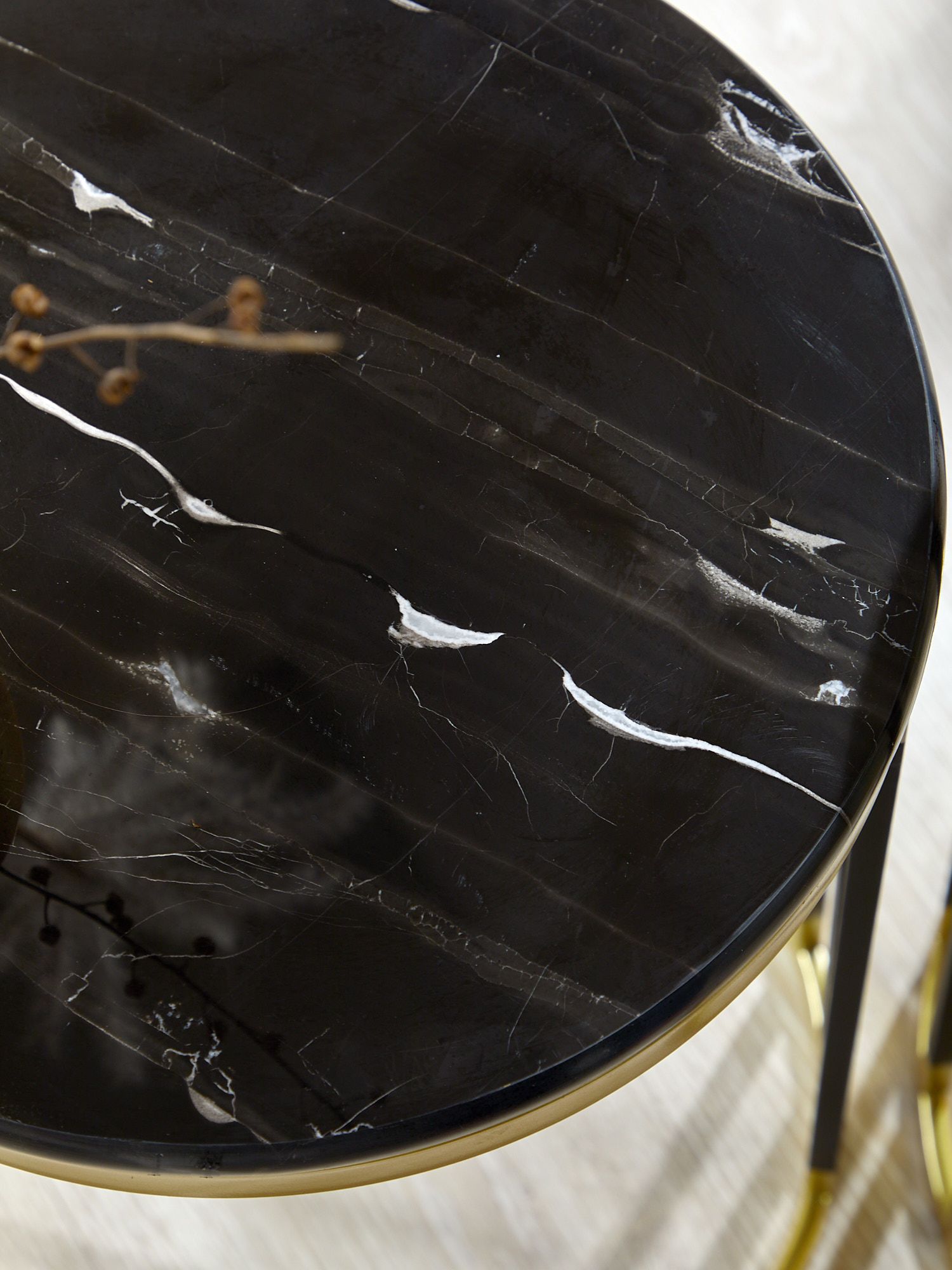 Столик интерьерный с черным мрамором Glasar 54-272