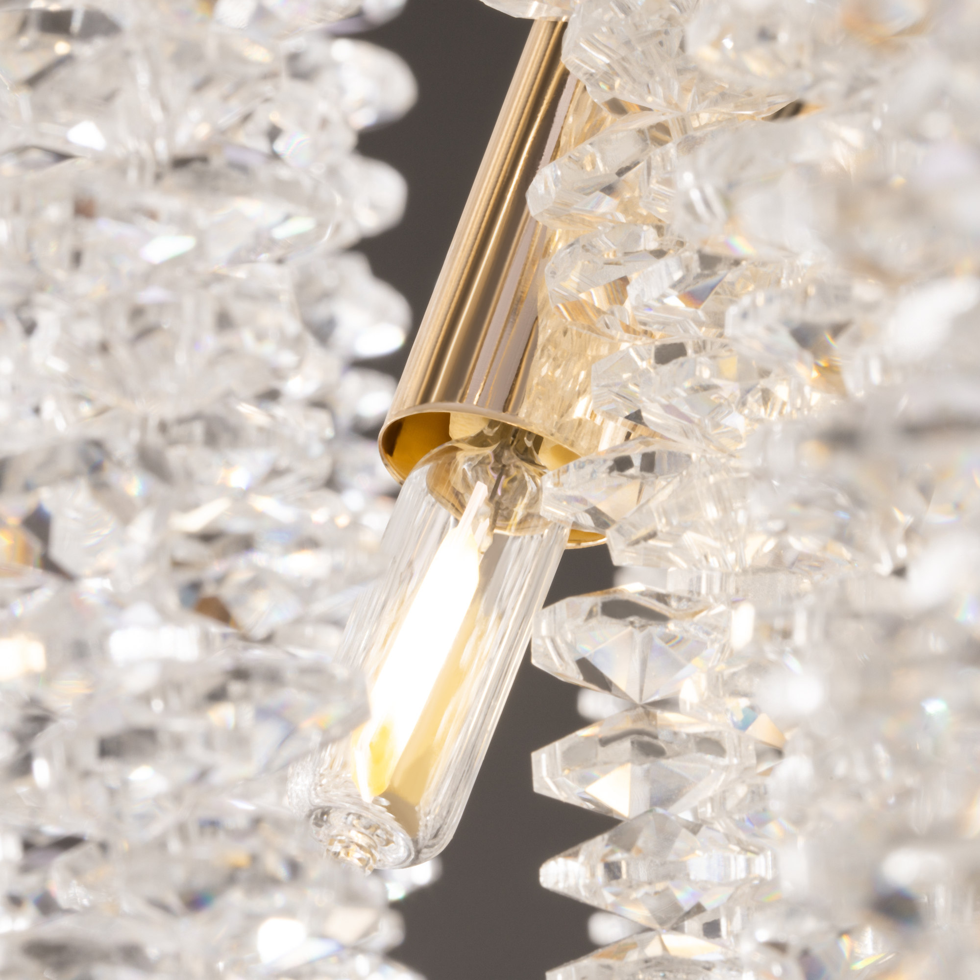 Потолочный светильник Freya FR1010CL-08G