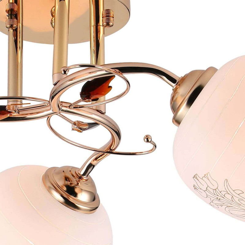 Накладная люстра Escada 1121/3PL