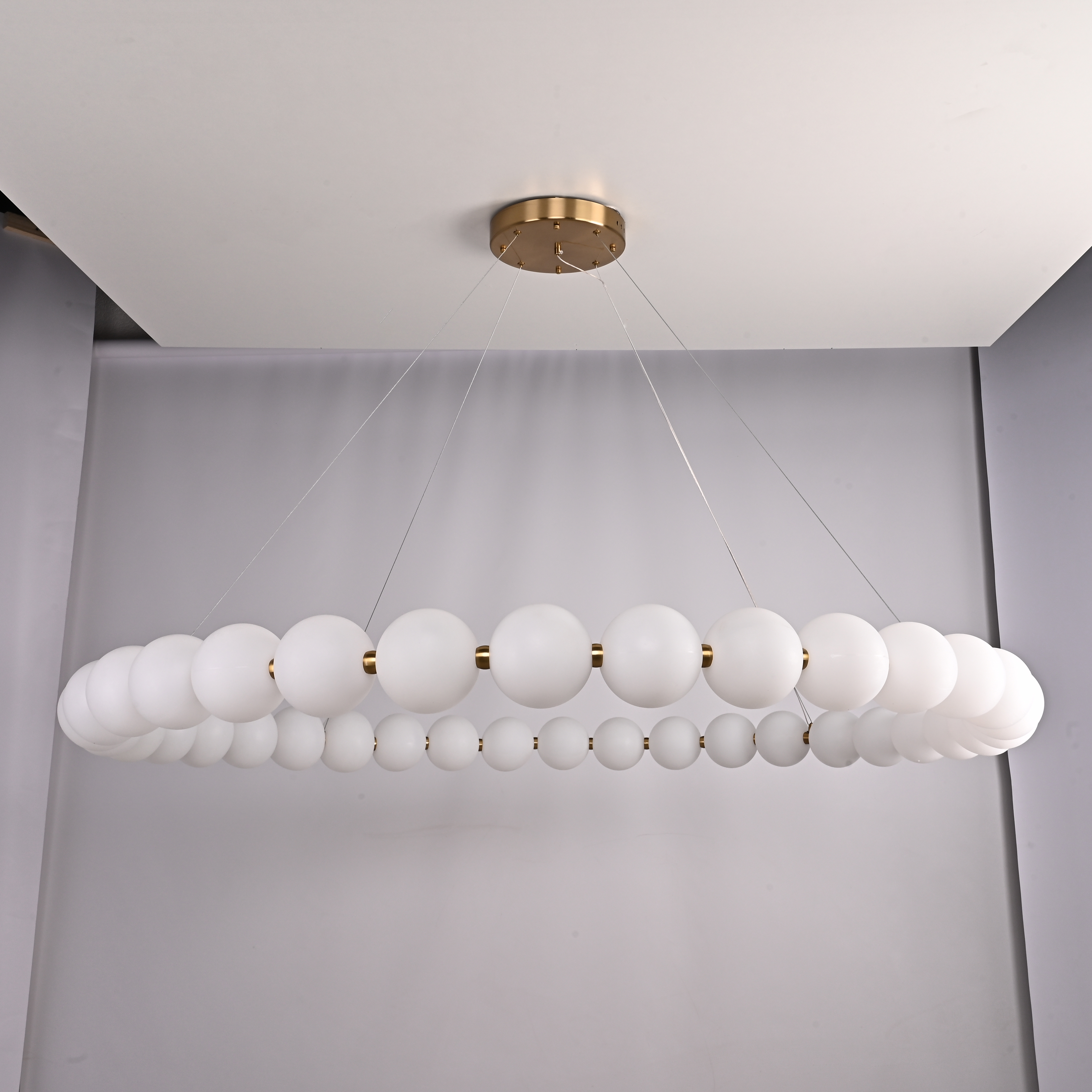 Кольцевая люстра CARA RING D160 by ImperiumLoft