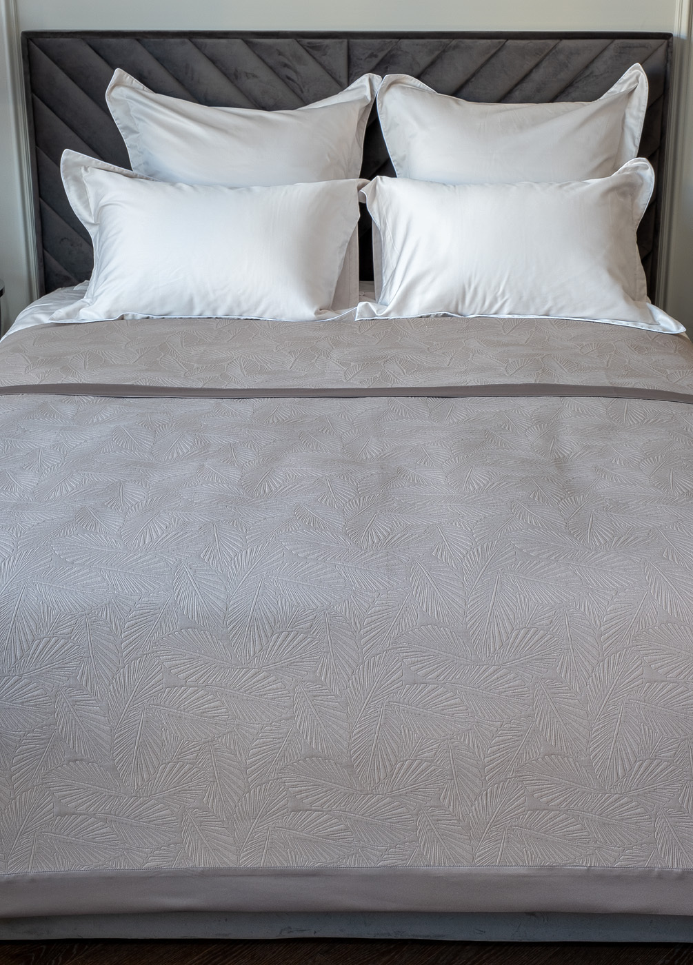 Покрывало "Сен-Тропе" 270х280см коричневое Garda Decor 121GD-283002-107-27-POKR KOR