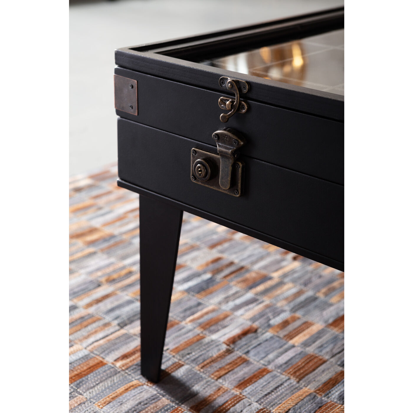 Столик кофейный KARE Collector 84107