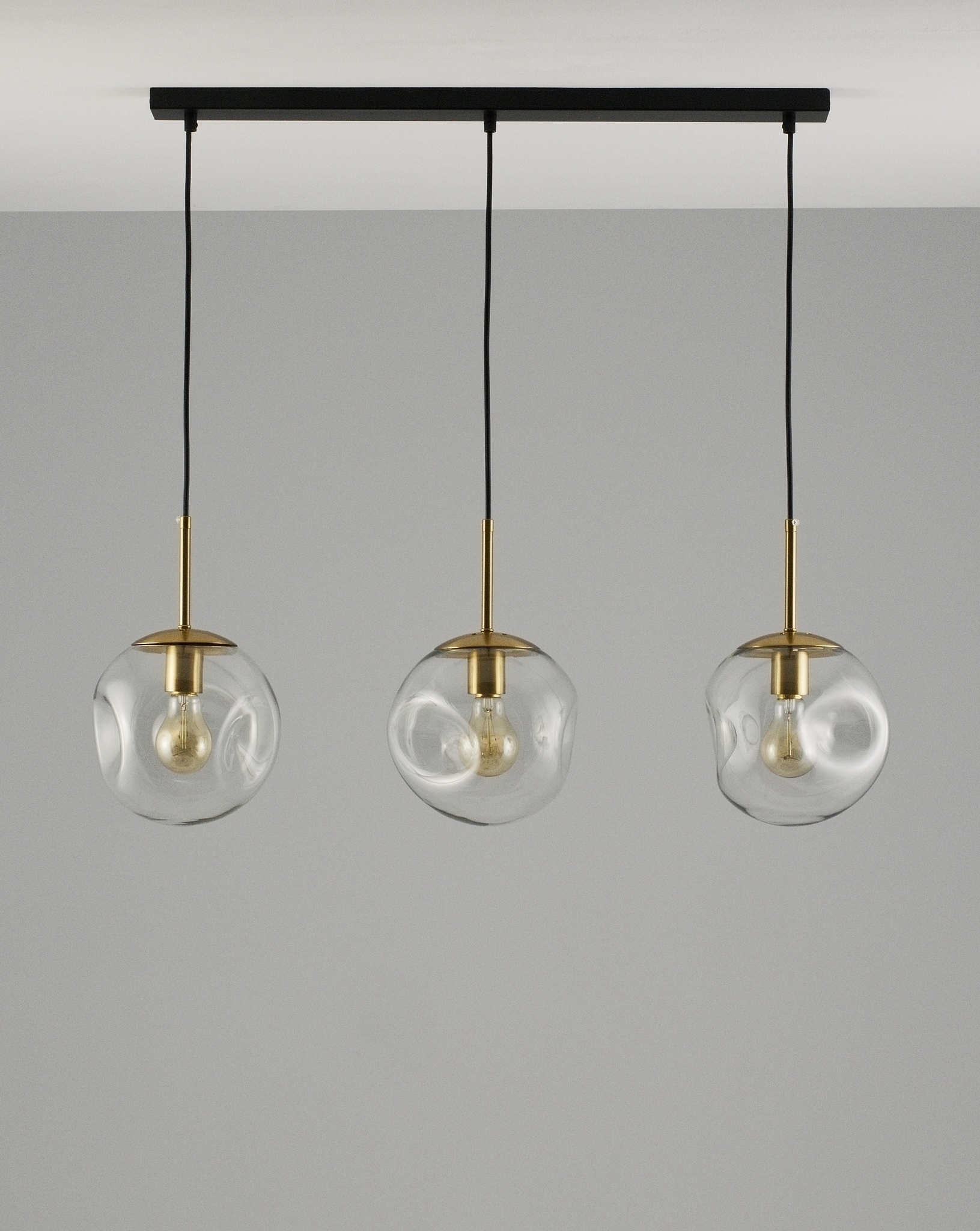 Подвесной светильник Moderli V2090-P Kolorz 3*E27*60W