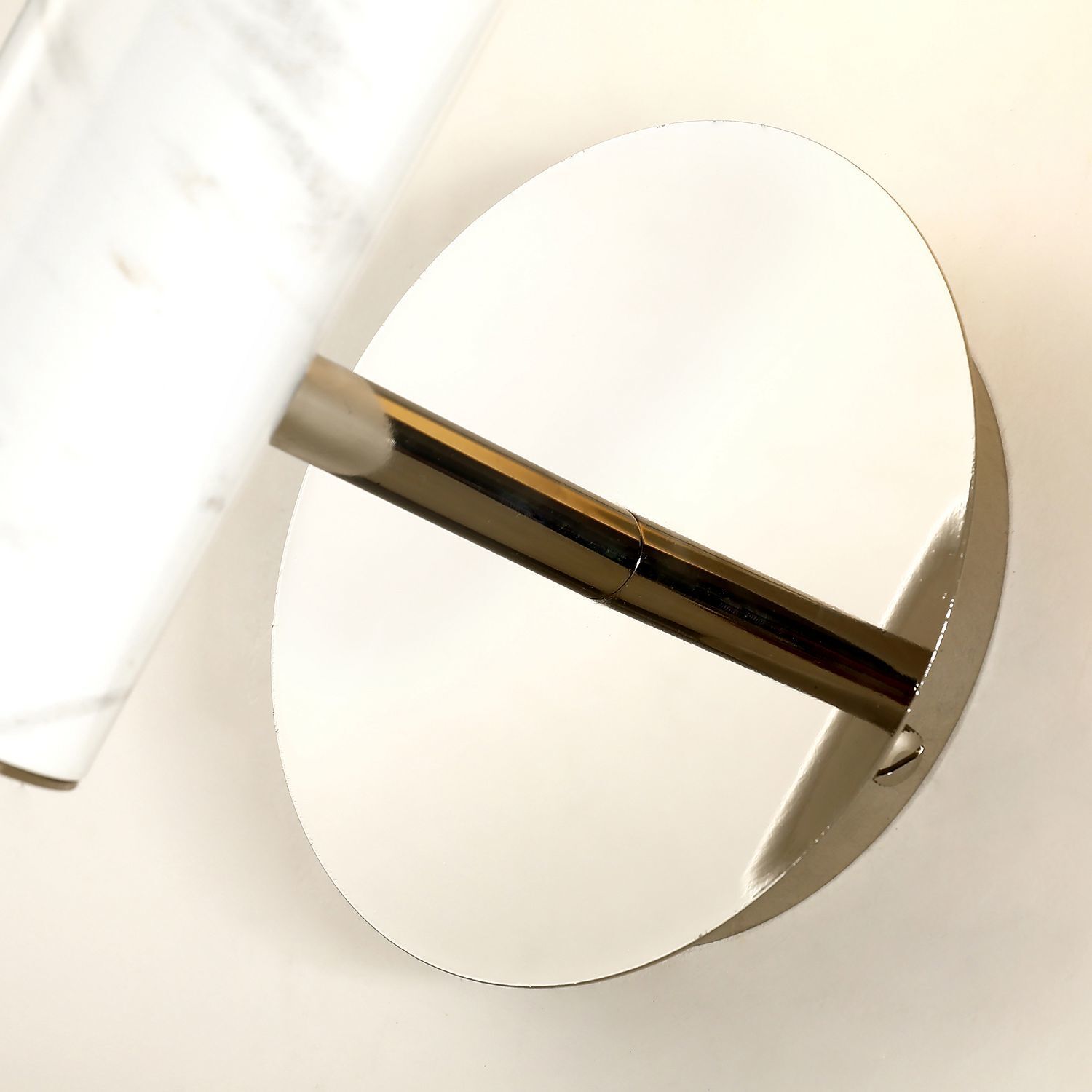 Настенный светильник Favourite 2751-1W