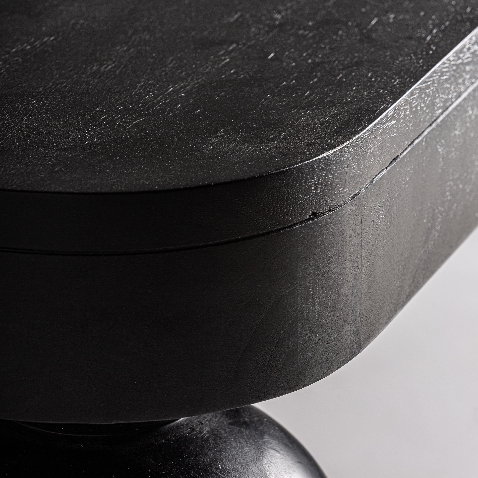 Обеденный стол Zeniva Vical