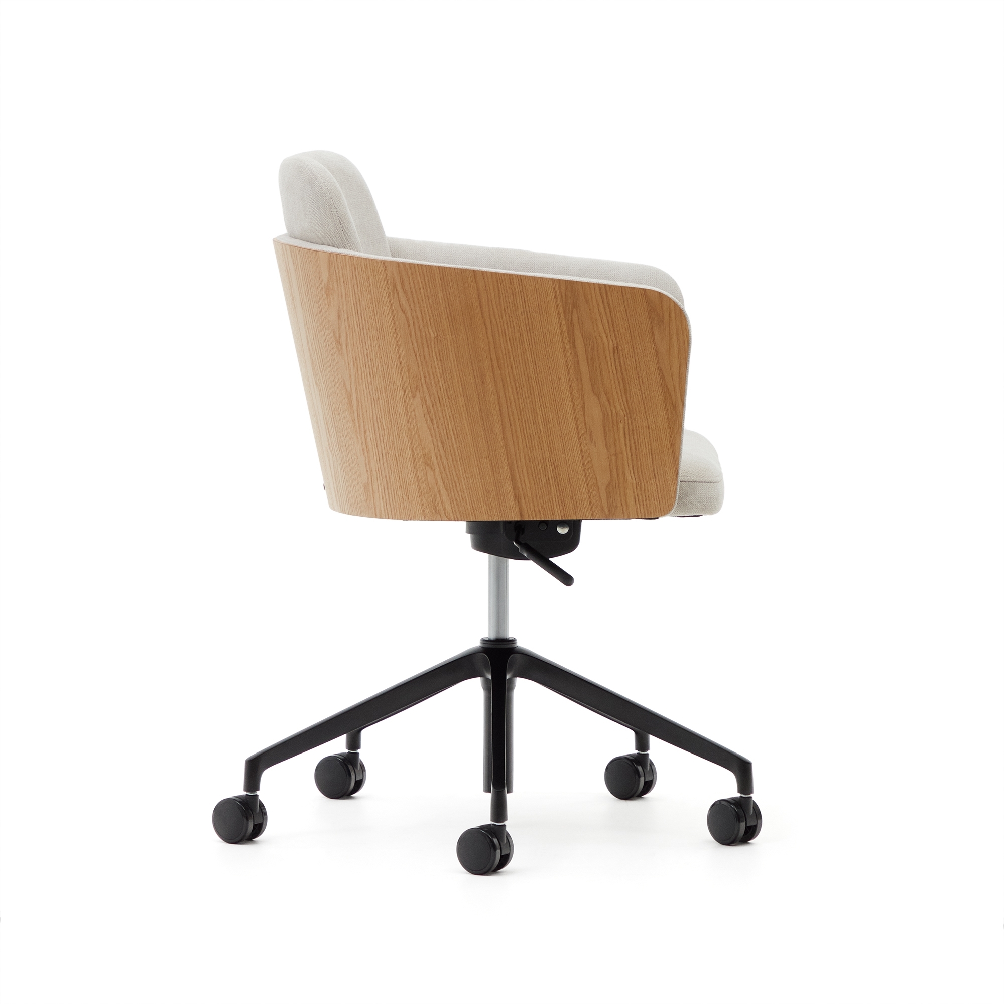 Madai Офисный стул из бежевой синели и ясеневого шпона с натуральной отделкой La Forma (ex Julia Grup)