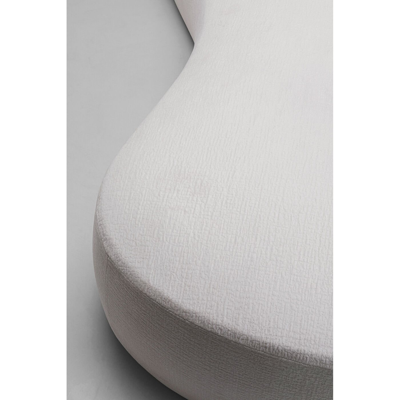 Диван  KARE x Karim Rashid Cloud Nest Weiß 245cm KARE 70893