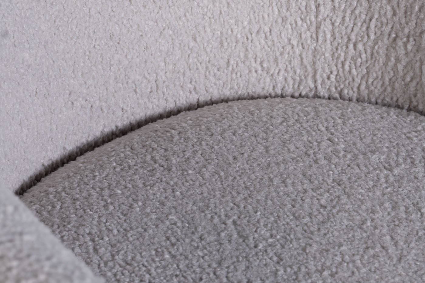 Кресло вращающееся искусственный каракуль серое Garda Decor 48MY-KRES-2841 SER