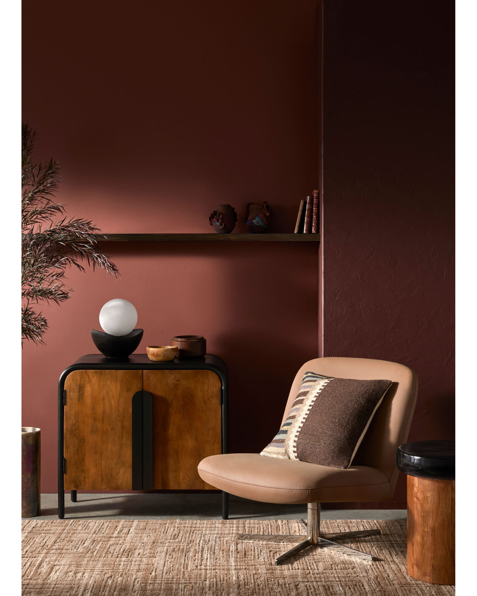 Чёрная настольная лампа Мейперл Louvre Home P3116TB