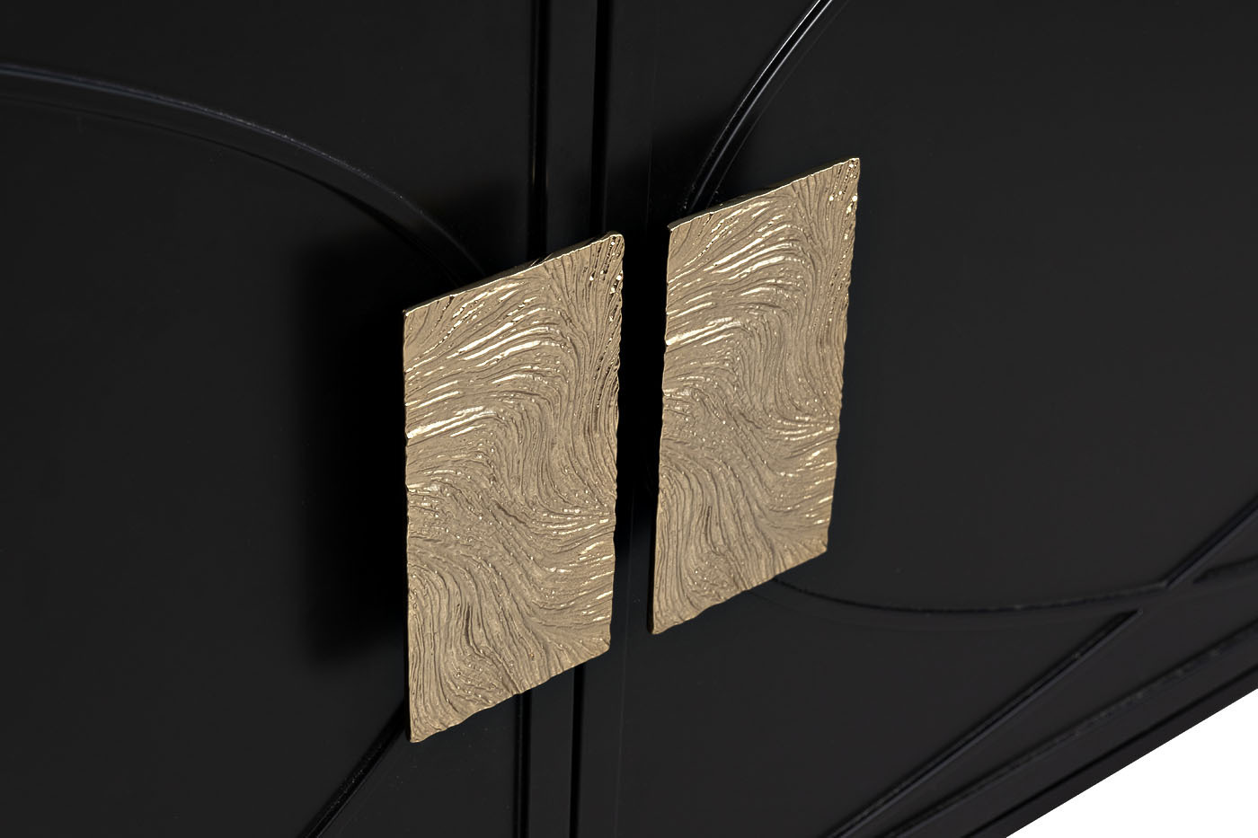 Тумба под телевизор черная с дверцами Garda Decor 98BP-GD01TUMB-CHERN