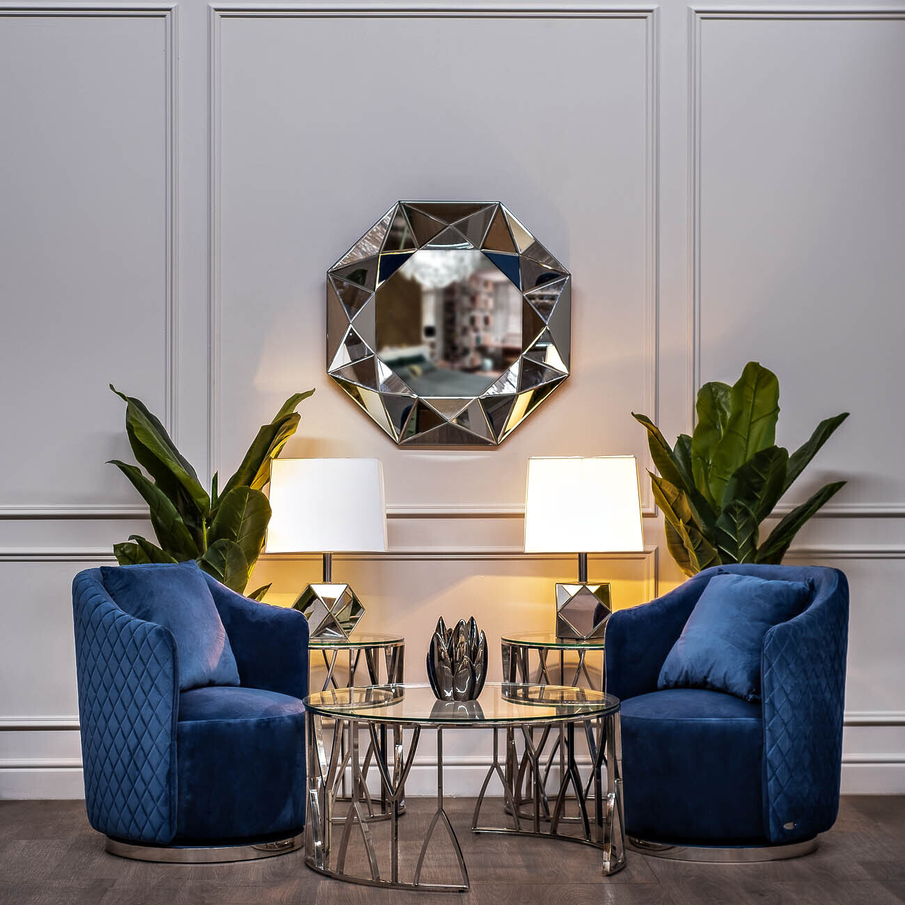 Зеркало с объемной зеркальной рамой Garda Decor 19-OA-1045