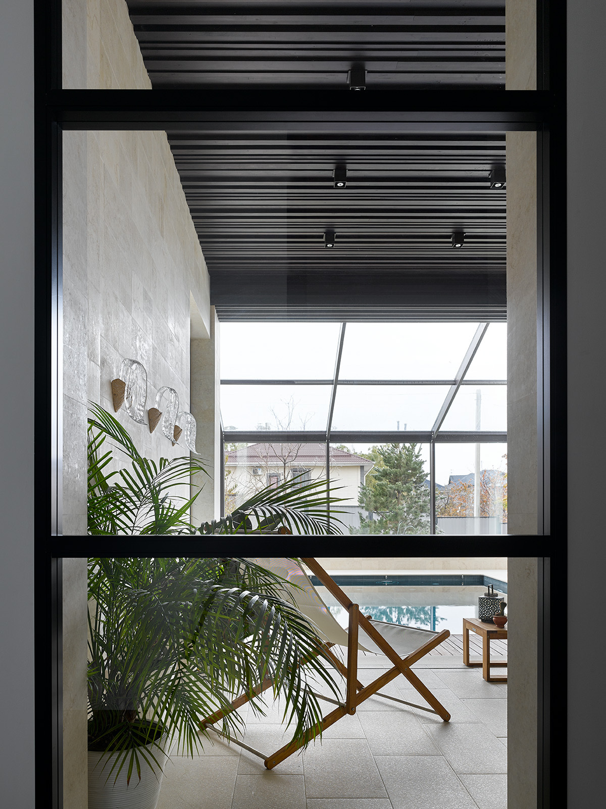 Настенный светильник Serip AP 1454/3 FO_PB/10