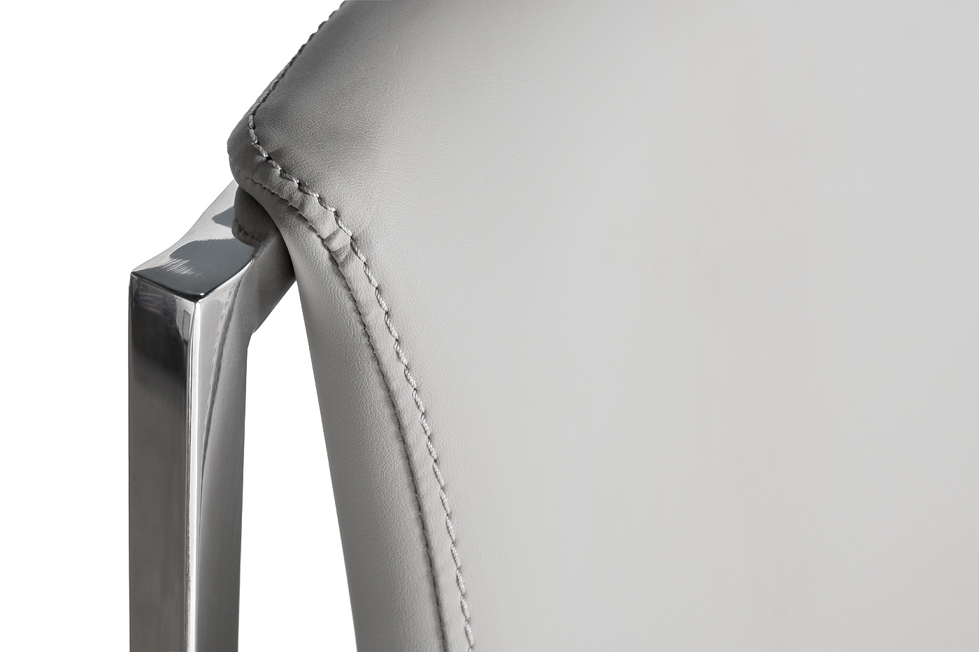 Стул из искусственной кожи Garda Decor 58DB-18019