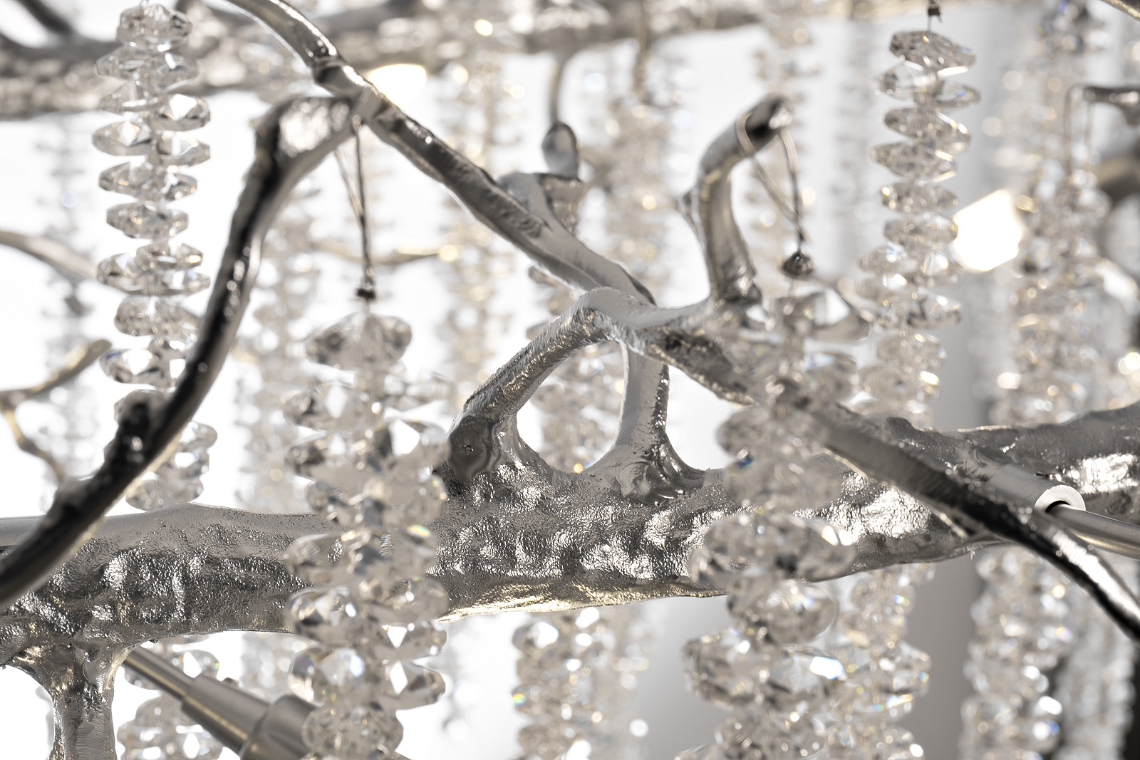 Люстра со стеклянными подвесками цвет серебро Garda Decor 86-70621