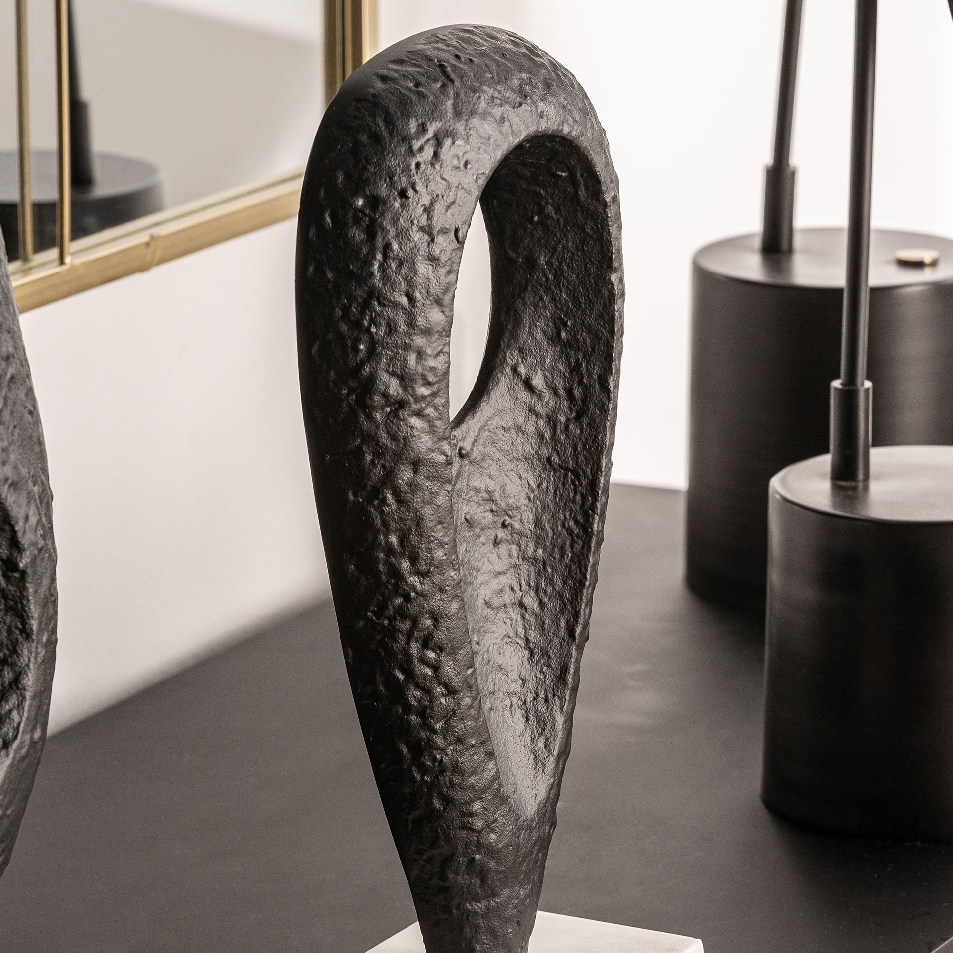 Скульптура MESSIER 32110 Vical