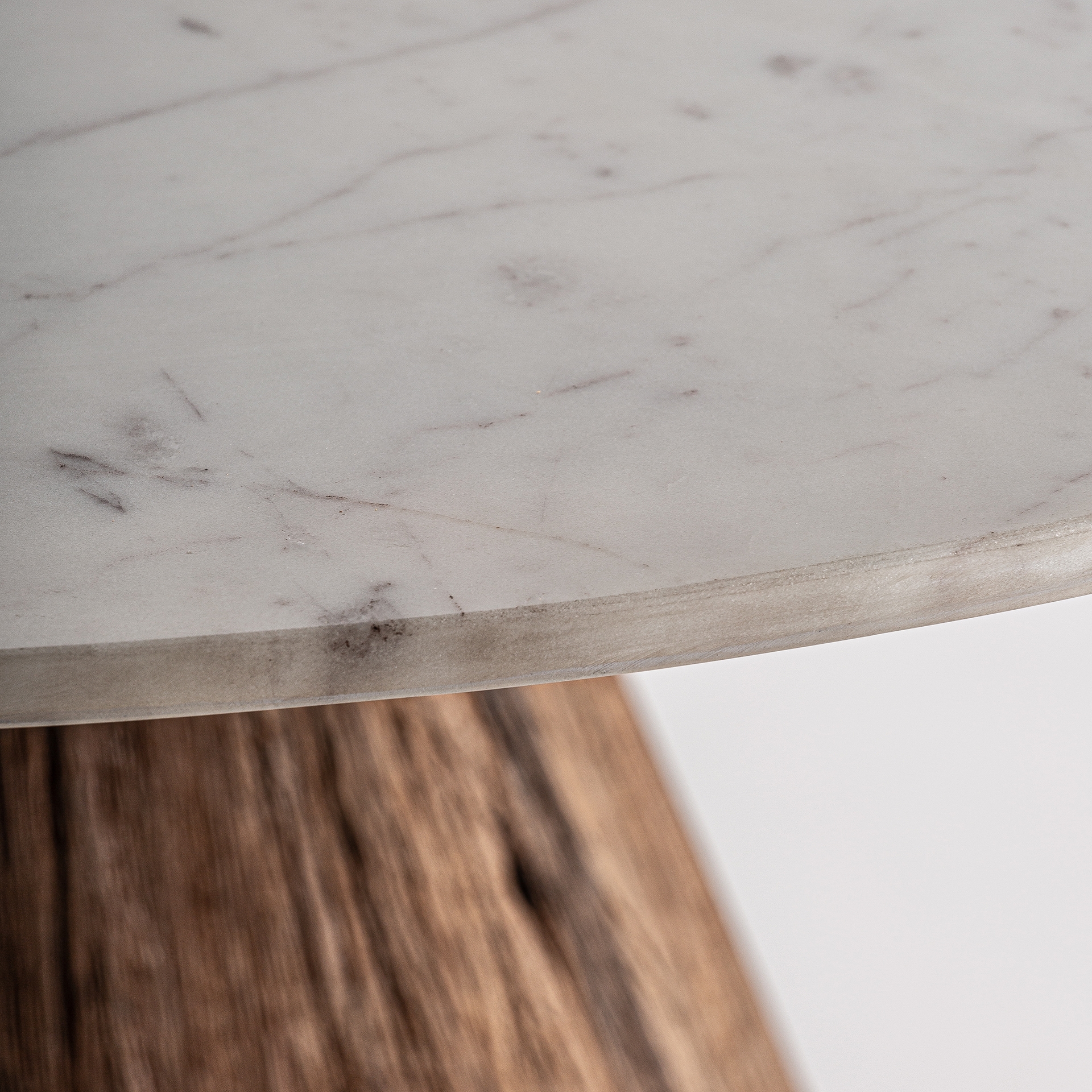 Обеденный стол Toigne Vical