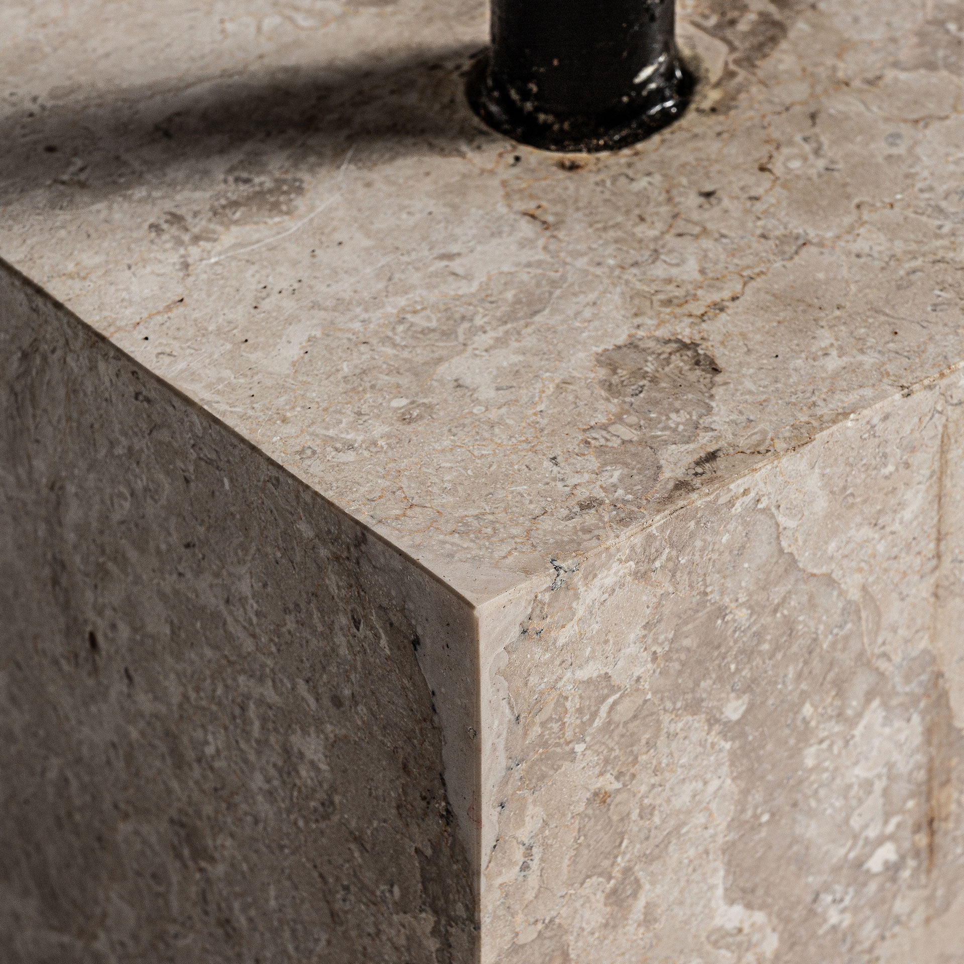 Натуральная декоративная фигурка 32611 Vical