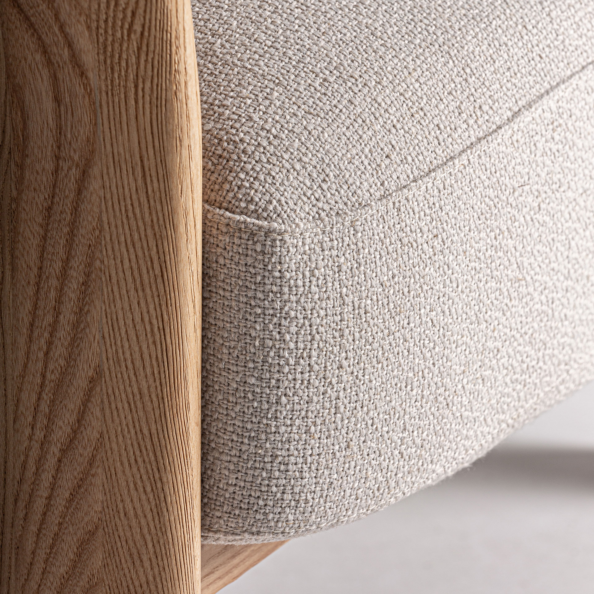 Кресло Nara бежевое Vical