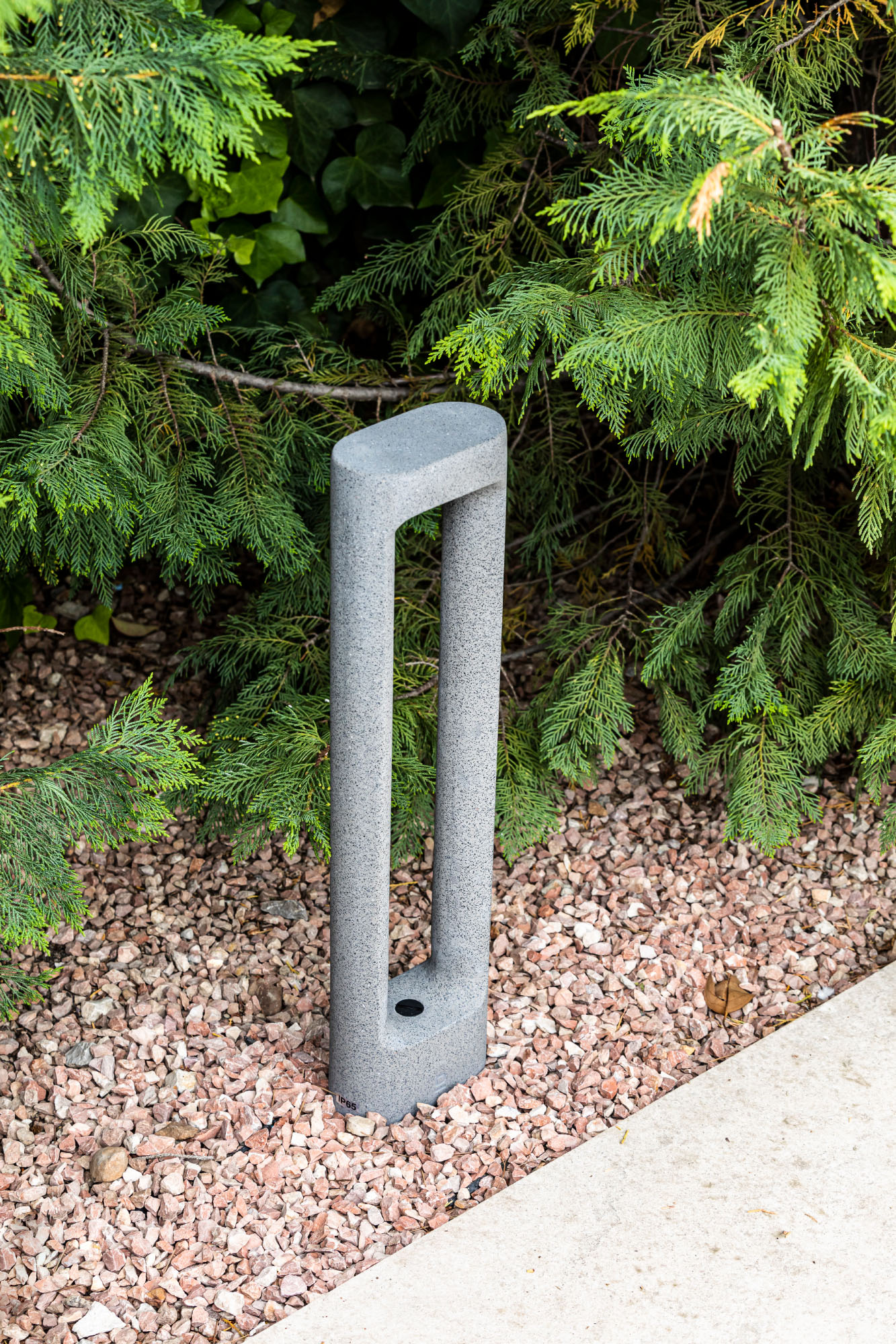 Проблесковый маячок Totem 611 серый 2700K Faro