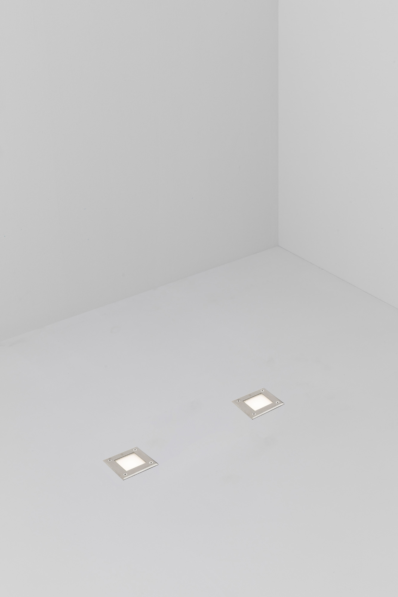 Квадратный встраиваемый светильник LED-18 Faro