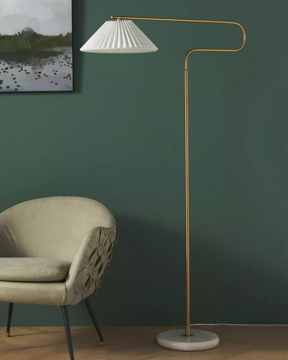 Золотая напольная лампа Харриет Louvre Home LHLFL050348SWL