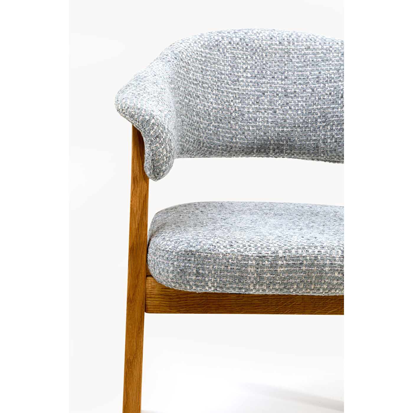 Стул с подлокотниками Jonte Boucle Blue KARE 71374